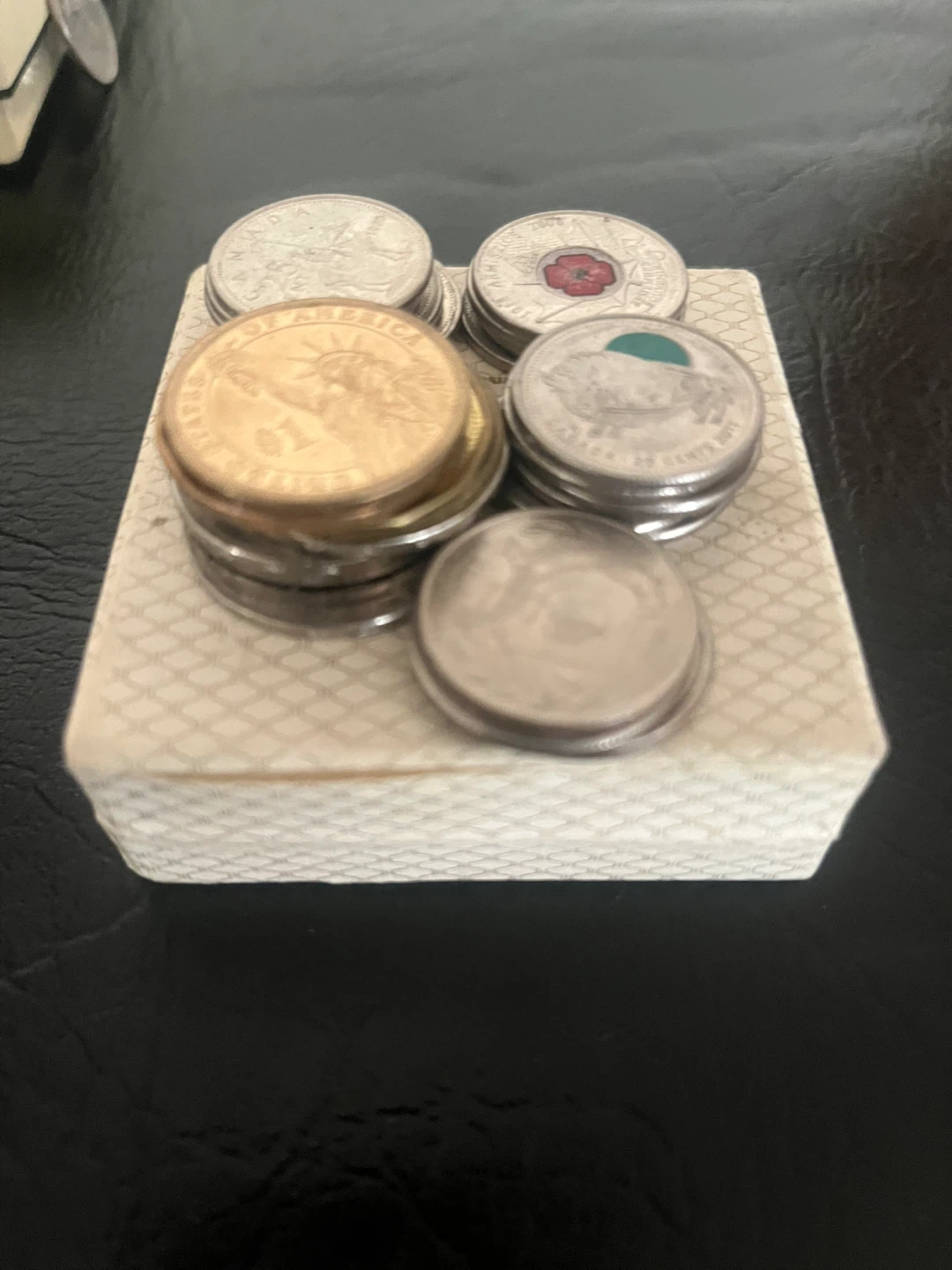 Collection Canadian Coins rare toonies,loonies and quarters - photo 2