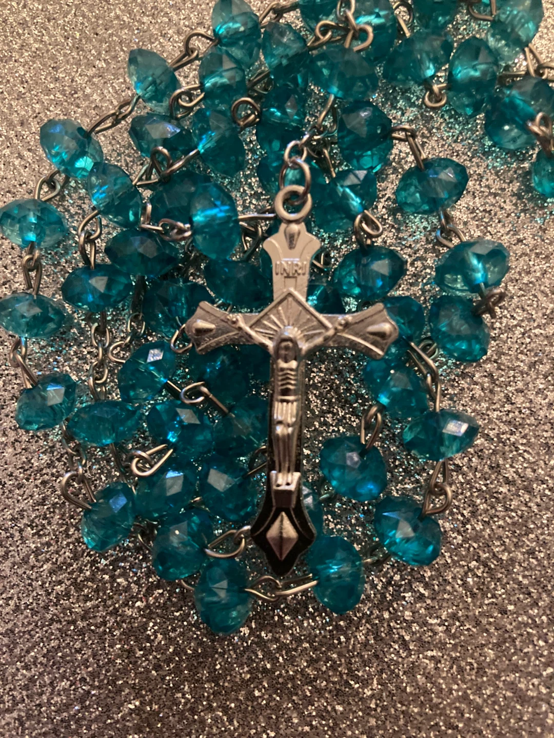 Aqua Blue Bead Rosary with ( Divino Niño Jesús) Centerpiece - photo 2