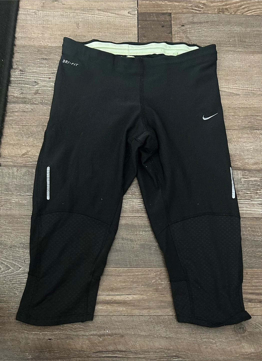 Nike Dri-FIT Capris XS