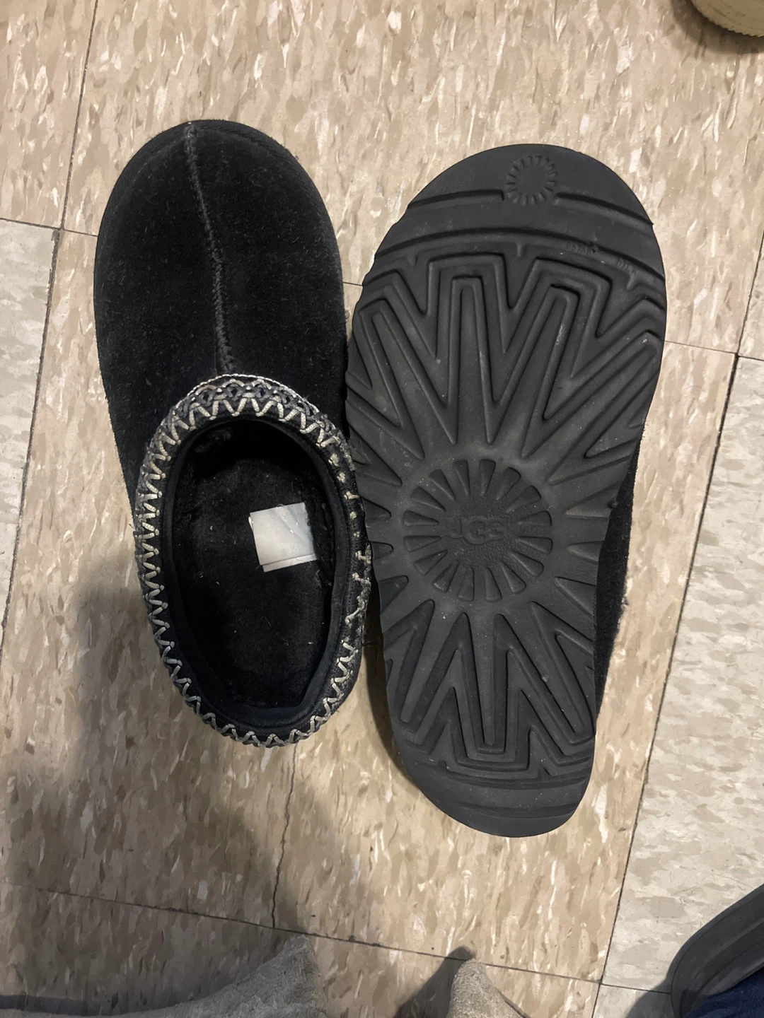 UGG Black Suede Slippers - photo 2