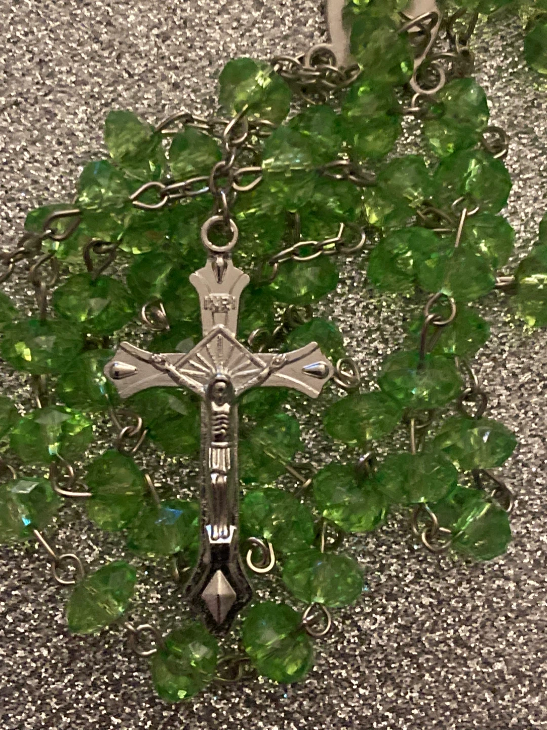 Green Crystal Rosary ( Nuestro Señor Jesus cristo) - photo 5