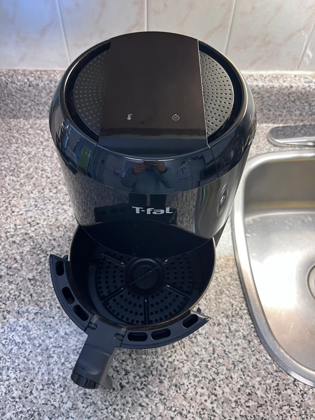 T-fal Air Fryer - photo 2