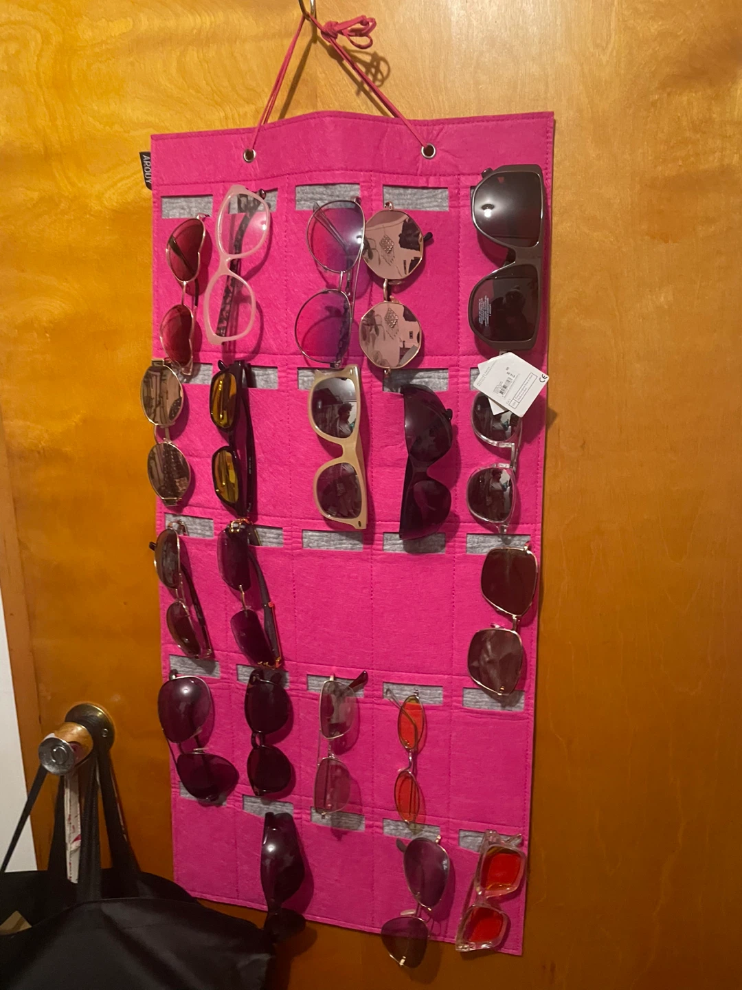 Pink Felt Hanging Eyewear Organizer