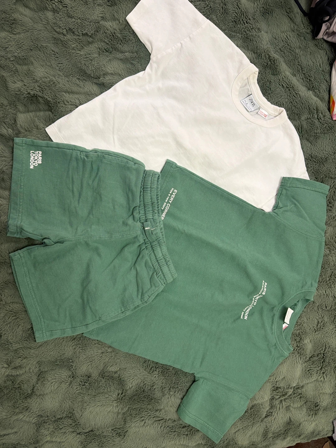Zara Kids Sweatshirt and T-Shirt Set - Green & White
