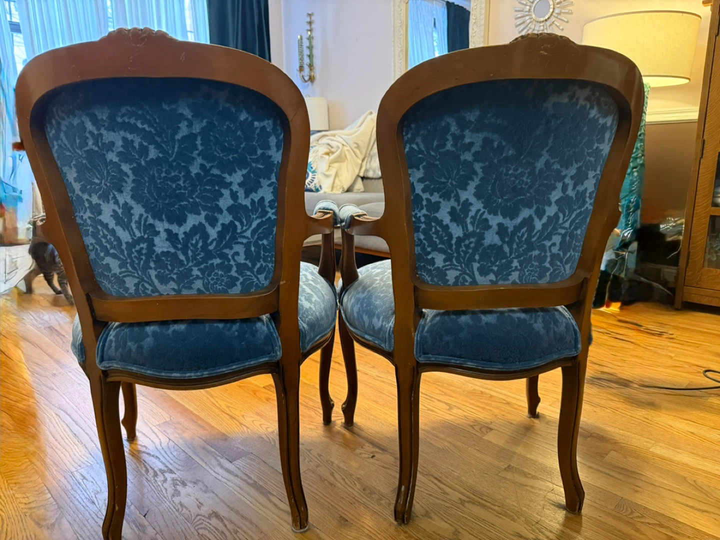 Antique French Style Accent Chairs - Pair - photo 3
