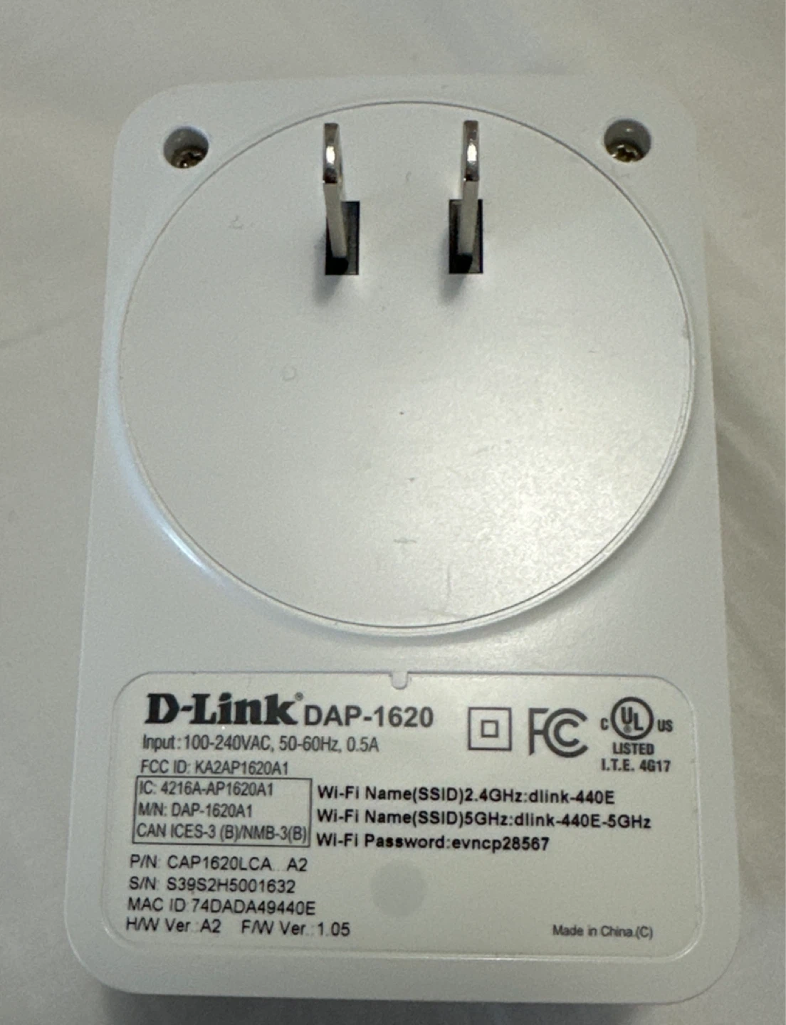 D-Link DAP-1620 Wi-Fi Range Extender - photo 2