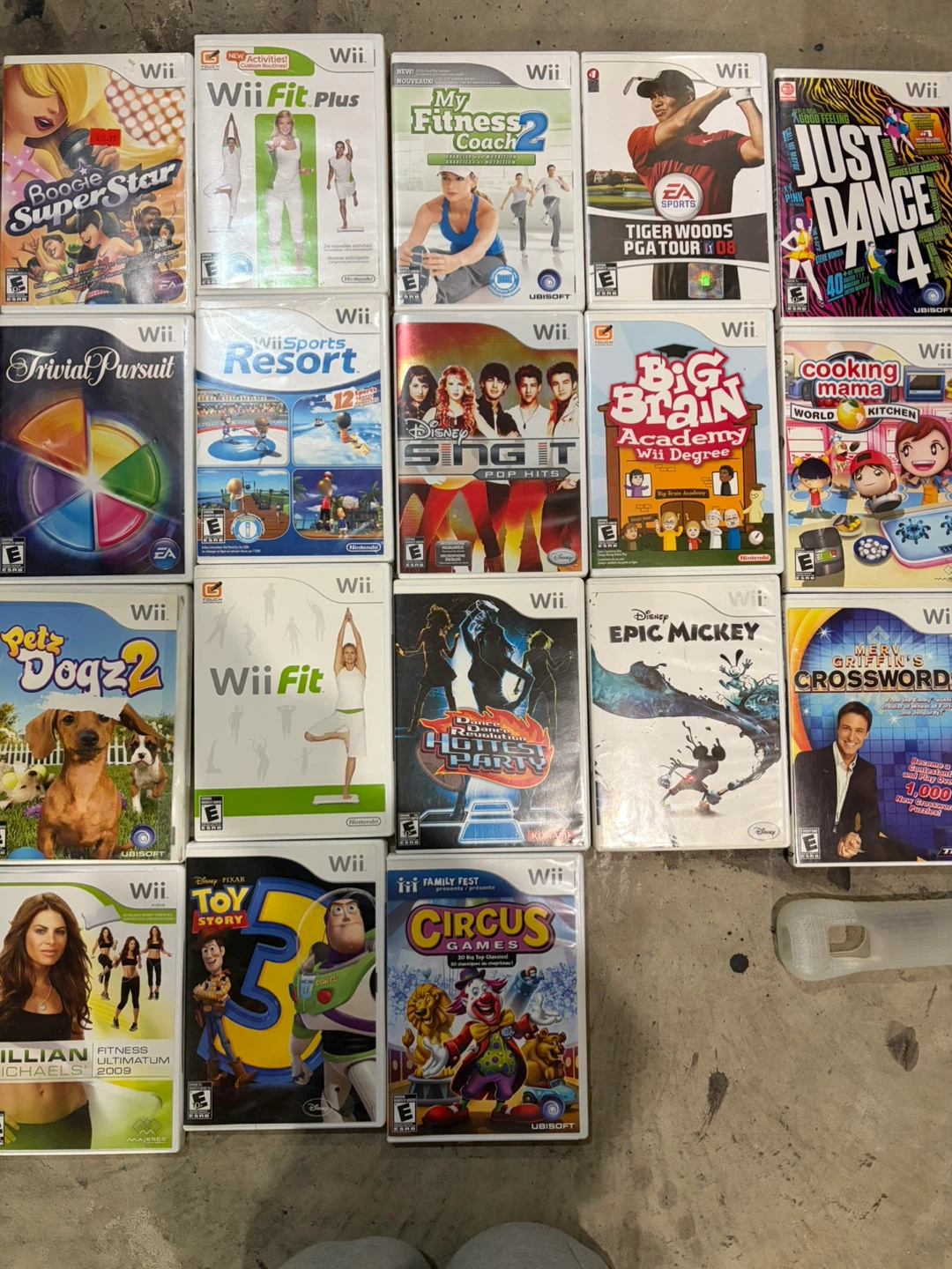 Nintendo Wii Accessories Bundle with Games