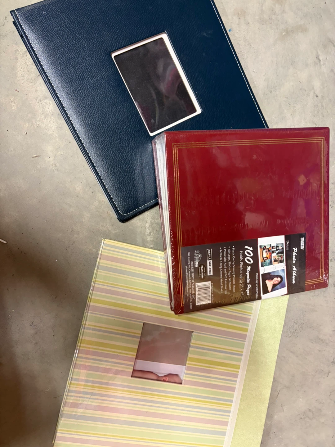 Pioneer Deluxe Photo Album - 100 Magnetic Pages