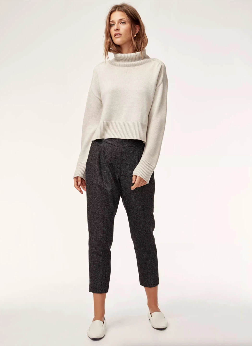 Babaton Aritzia Gray Cohen Cropped Wool Silk Blend Trousers (12) - photo 3