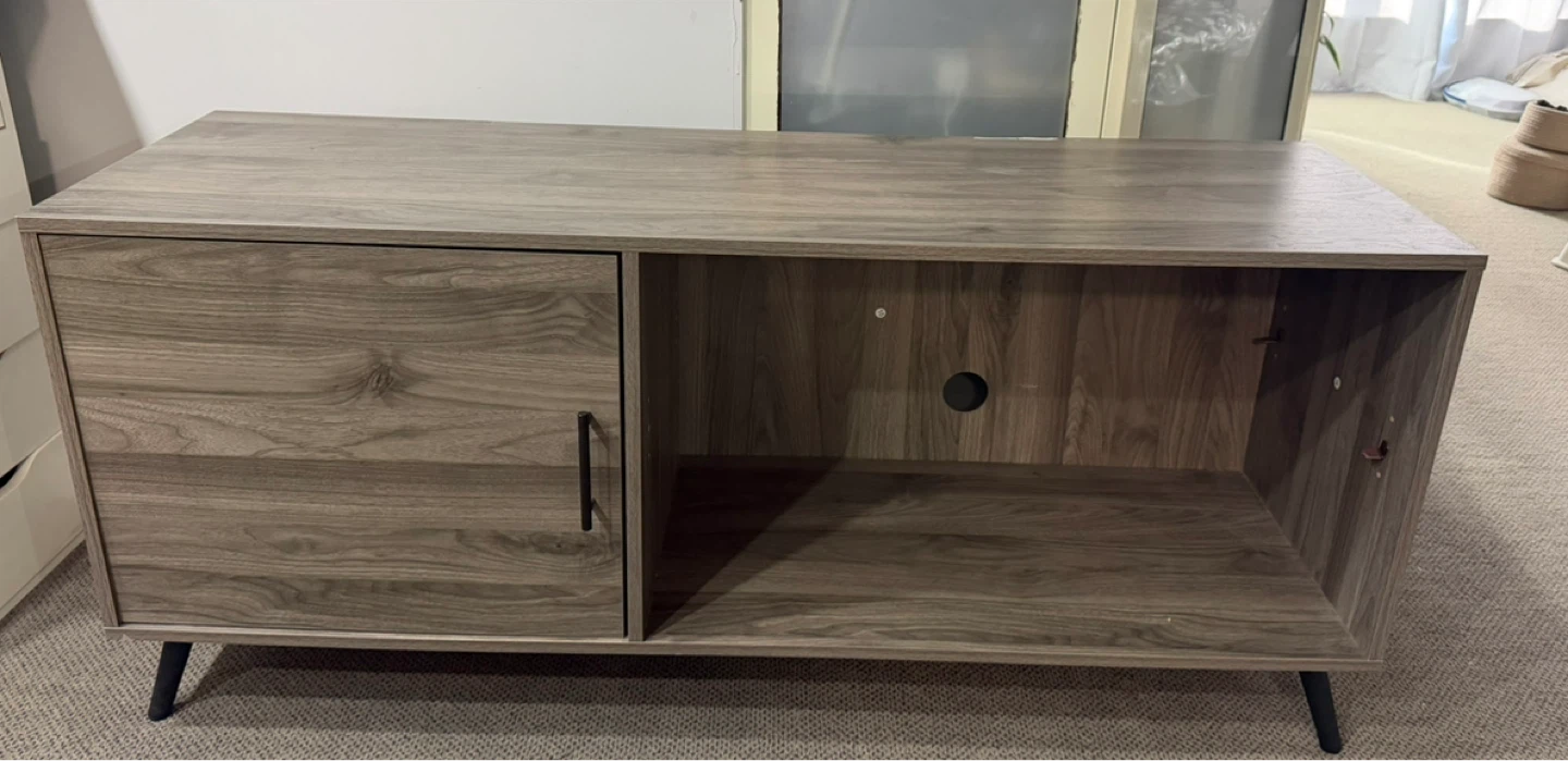 ❗️moving sale❗️TV Stand with door cabinet