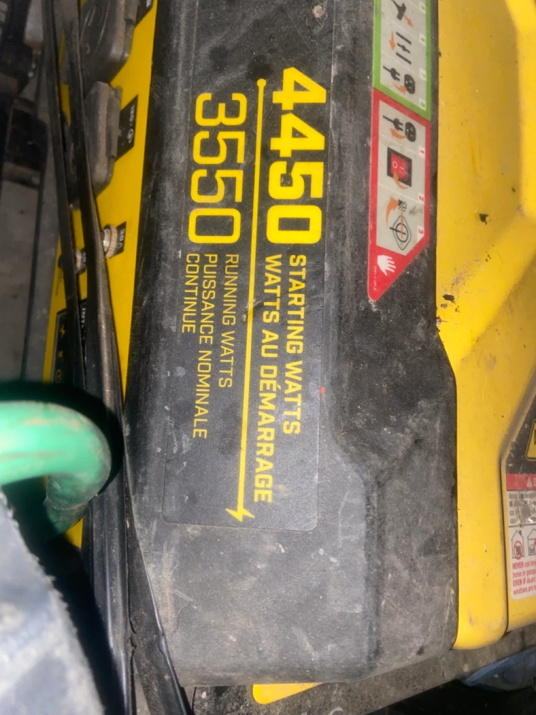 Champion 3550/4450 watt generator - photo 2