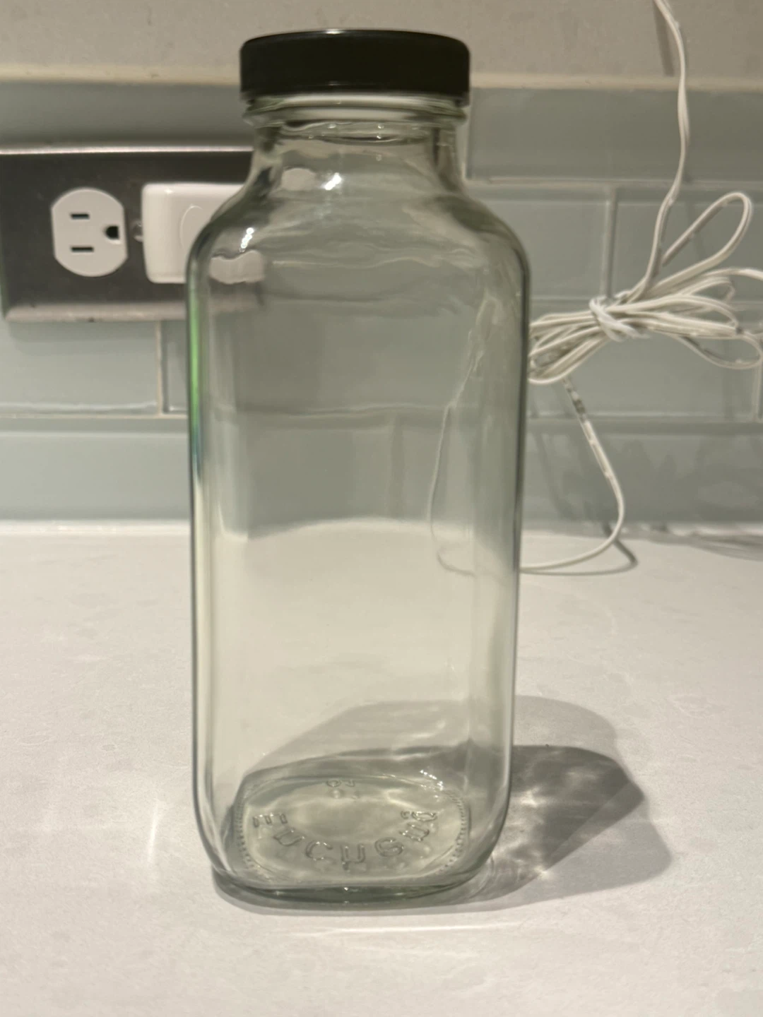 6 Glass Bottles with Lids for Sale
