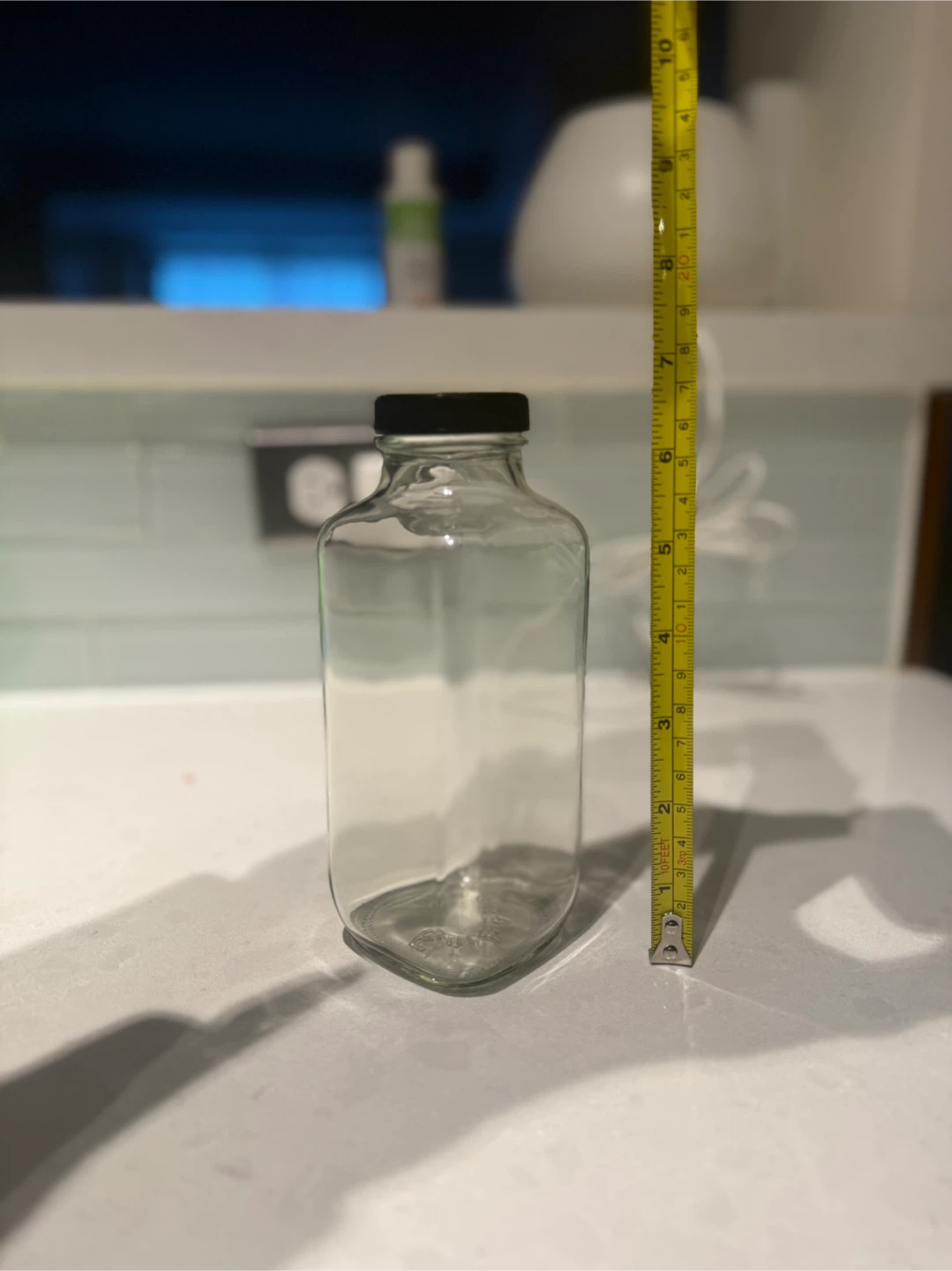 6 Glass Bottles with Lids for Sale - photo 3