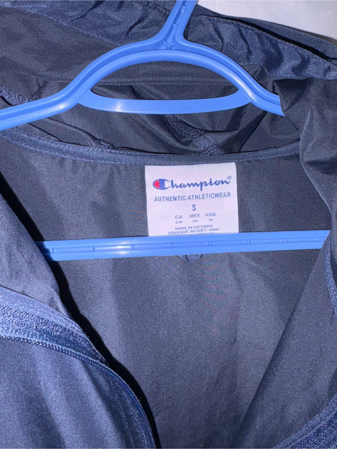 Size Small Champion 1/2 zip windbreaker - photo 2