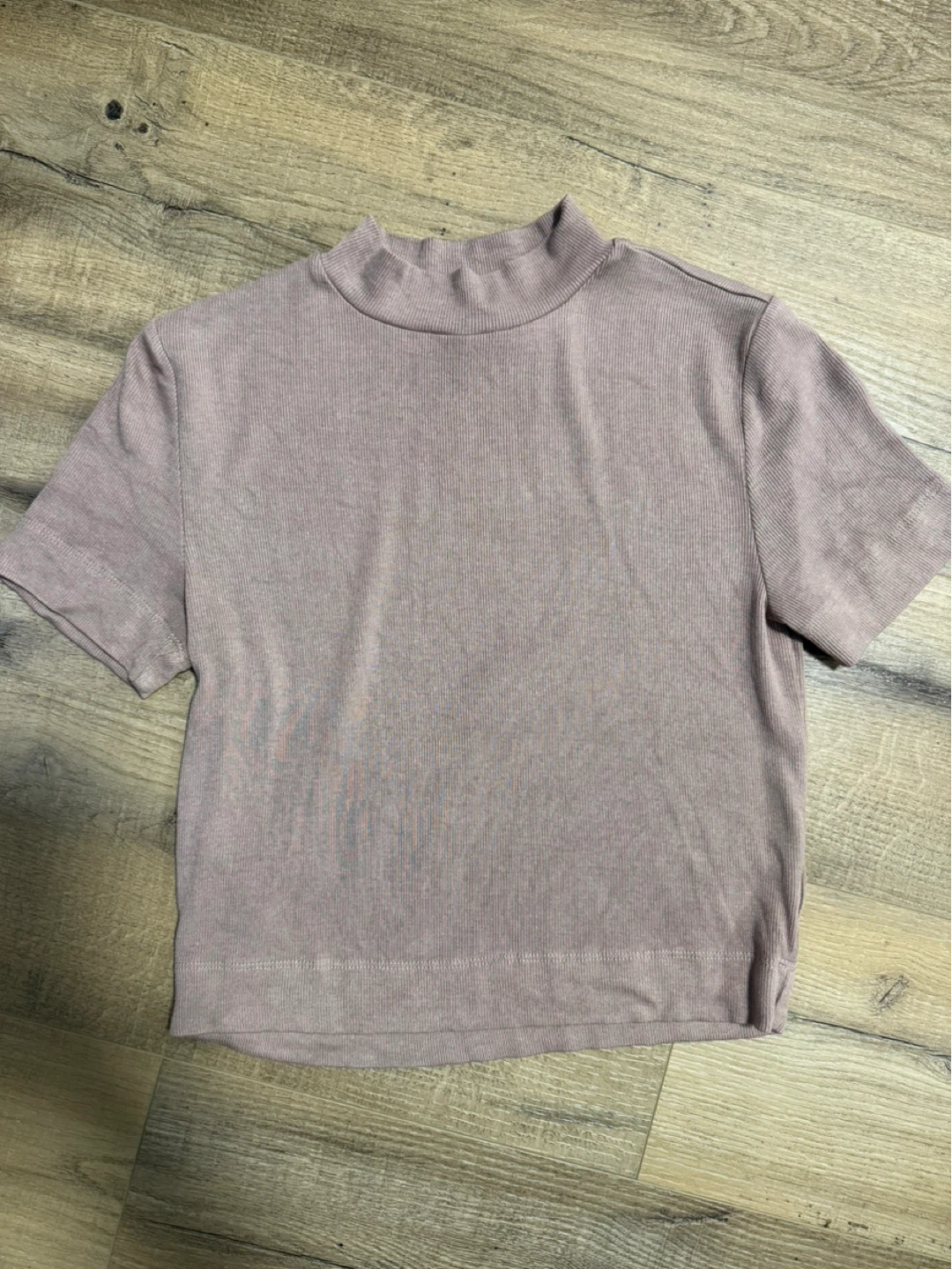 Babaton Ribbed Mock Neck T-Shirt - Size S