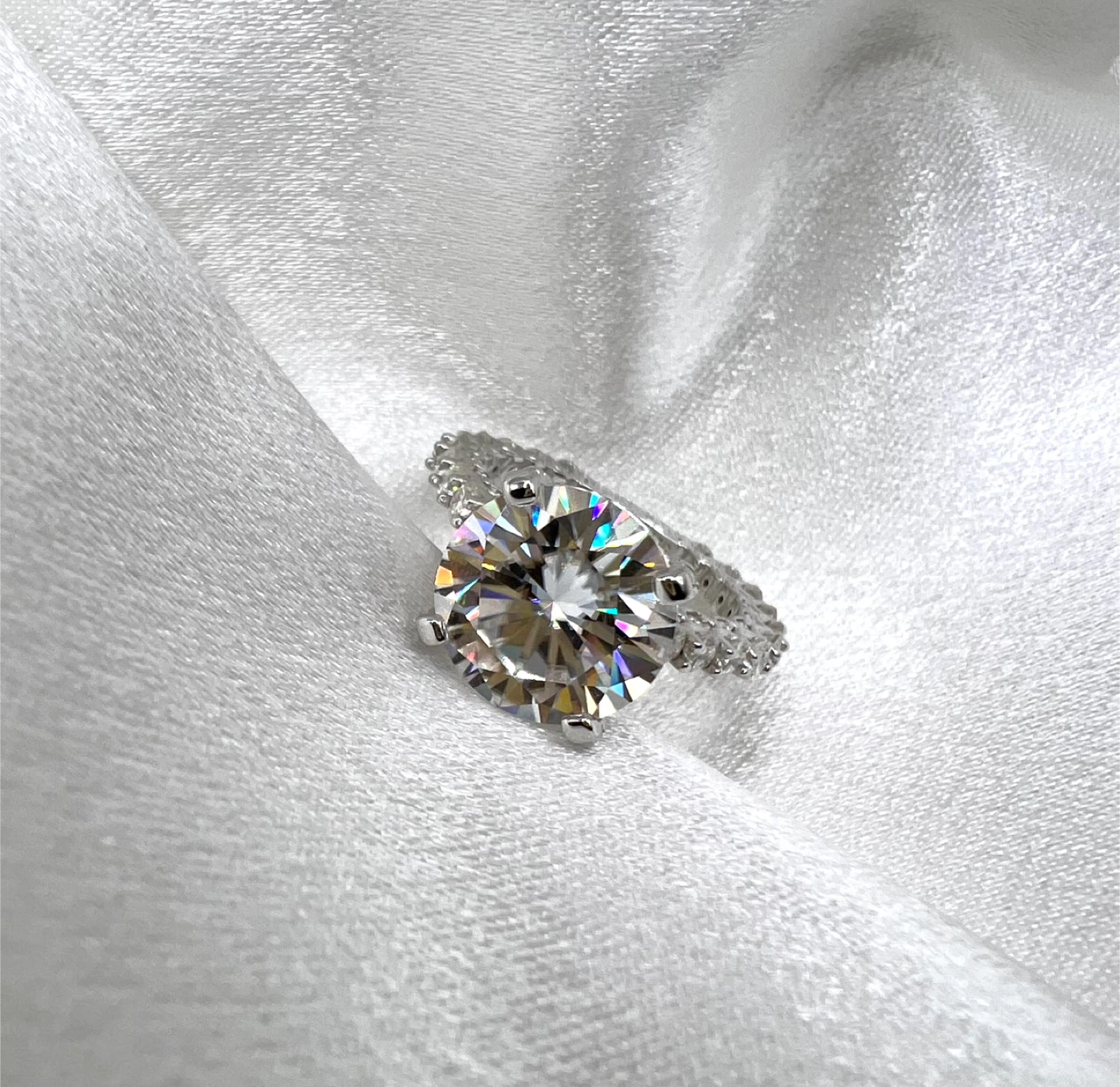 5 Carat Moissanite 925 Sterling silver engagement ring - photo 3