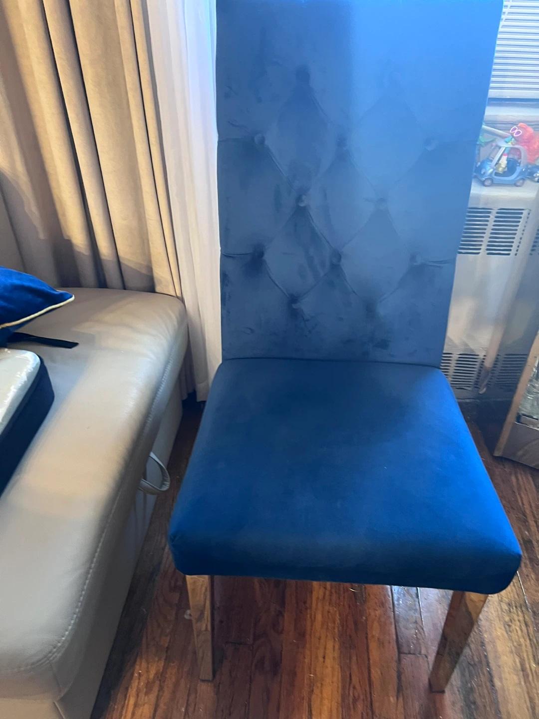 Dark Blue Velvet Tufted Dining Chair - photo 4
