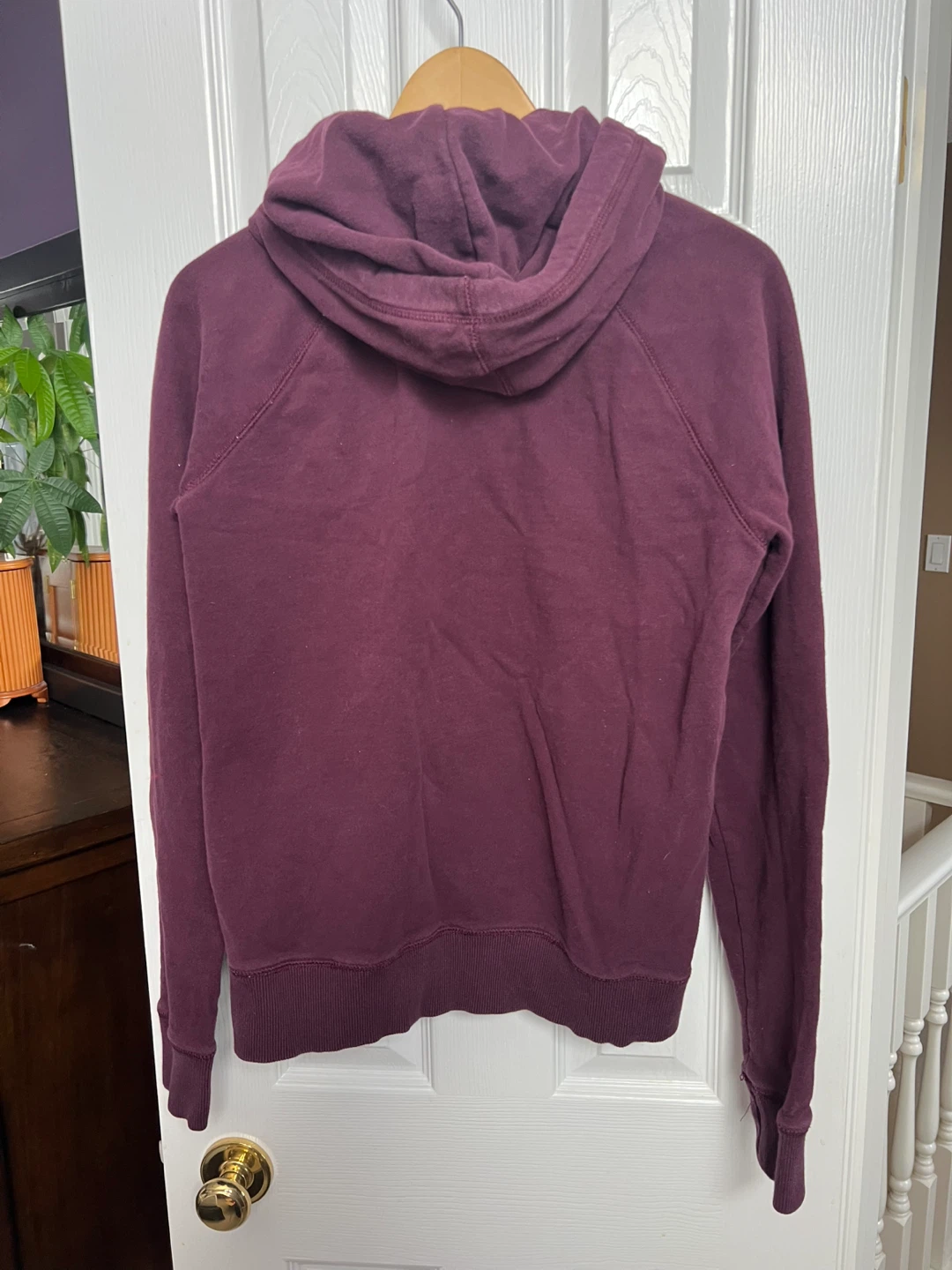 Woman’s Roots Canada Full Zip Hoodie size medium - photo 3