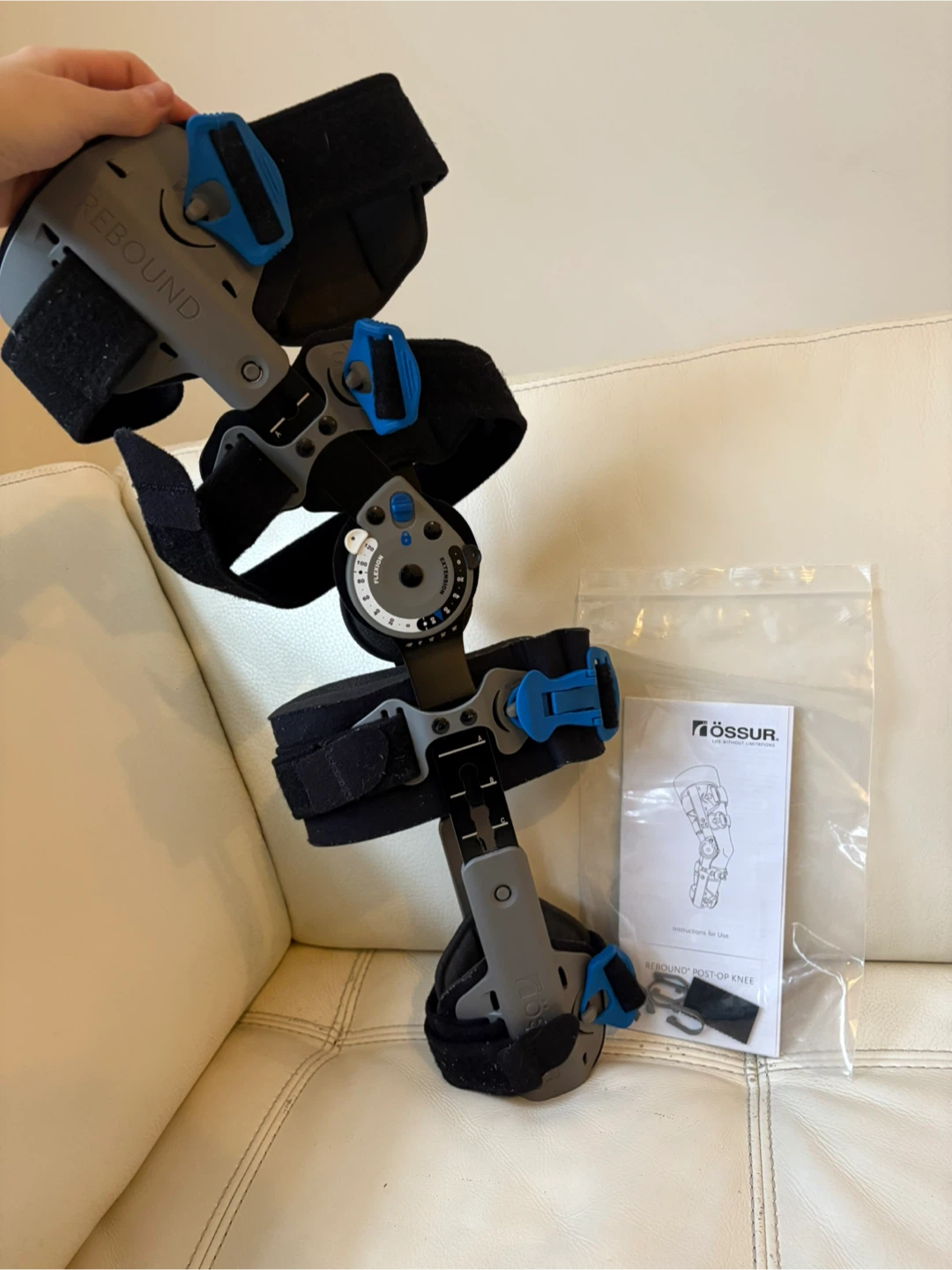 Ossur Rebound Post-Op Knee Brace (Right Knee)