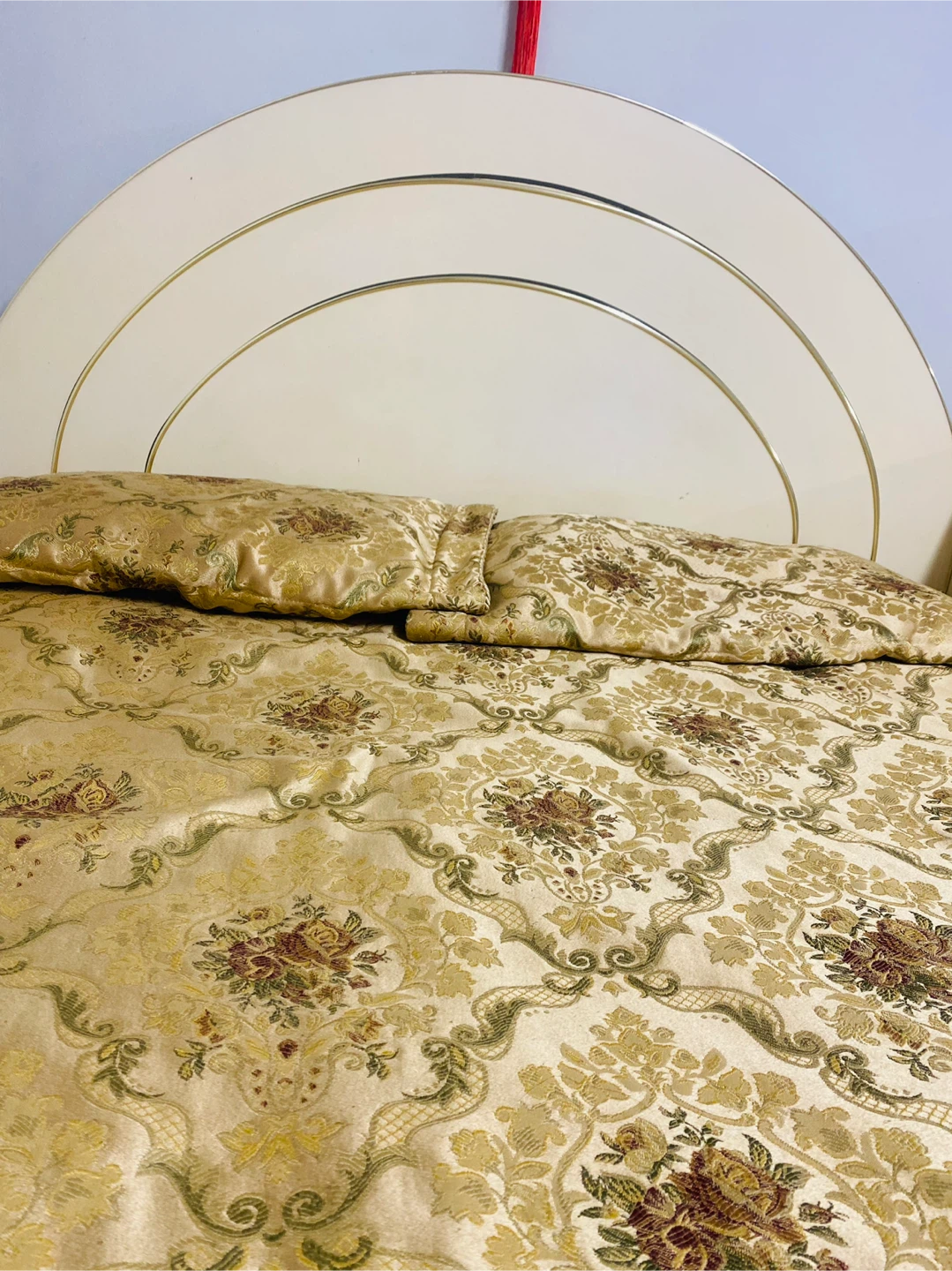 Cream Dresser w/ Mirror + Headboard Gold Trim Bedroom Set - photo 5