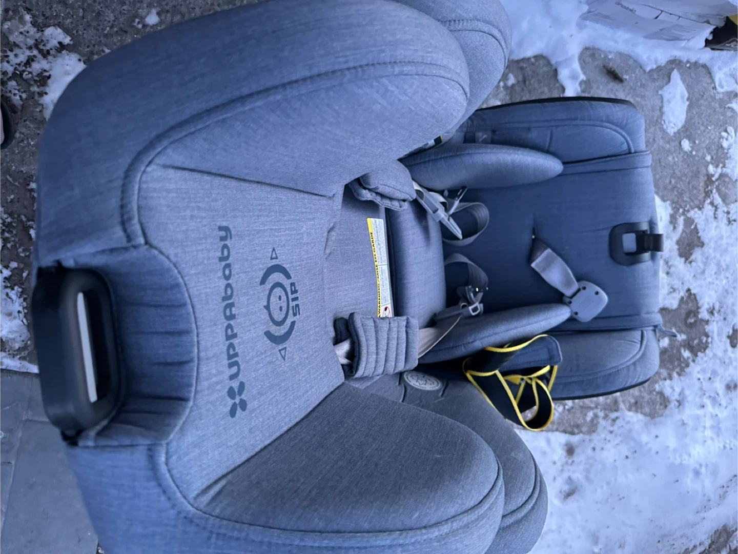 UPPAbaby Convertible Car Seat/Manufacture day 2023/08 - photo 2