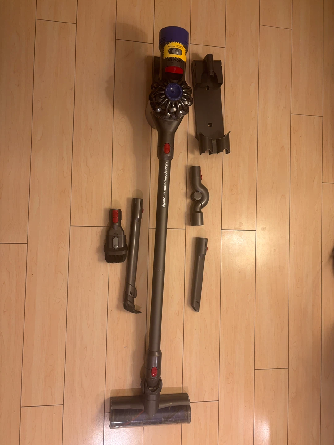Dyson Cordless Stick Vacuum (dyson v7 motorhead origin)