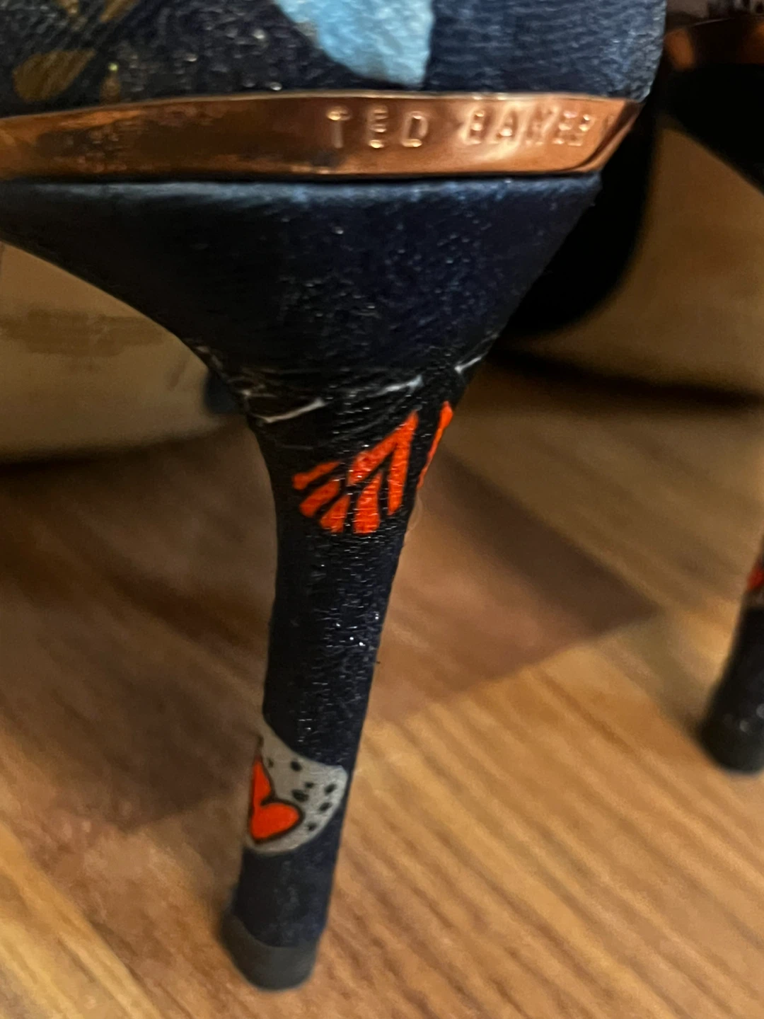 New!!Ted Baker Blue Butterfly Heels - photo 5
