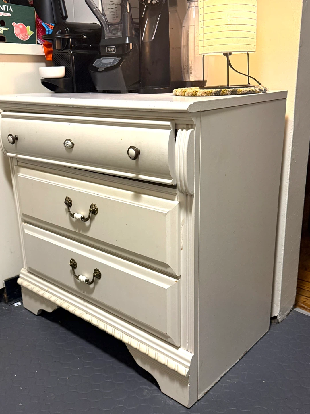 White 3-Drawer dresser