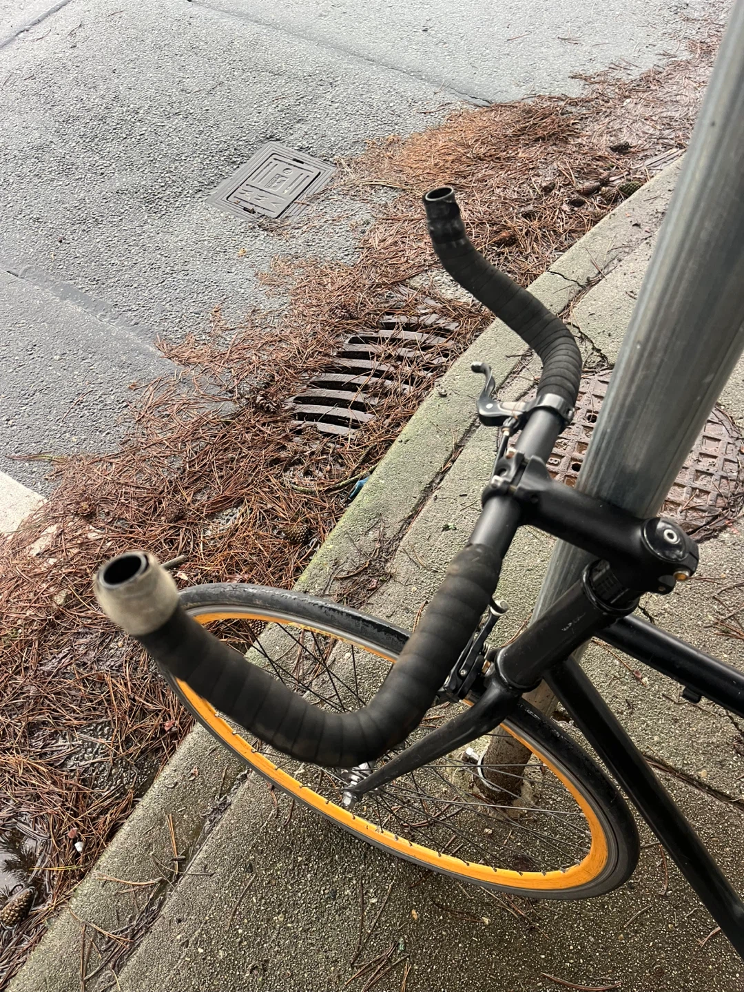 Black Single Speed Bicycle with Orange Rims - photo 2