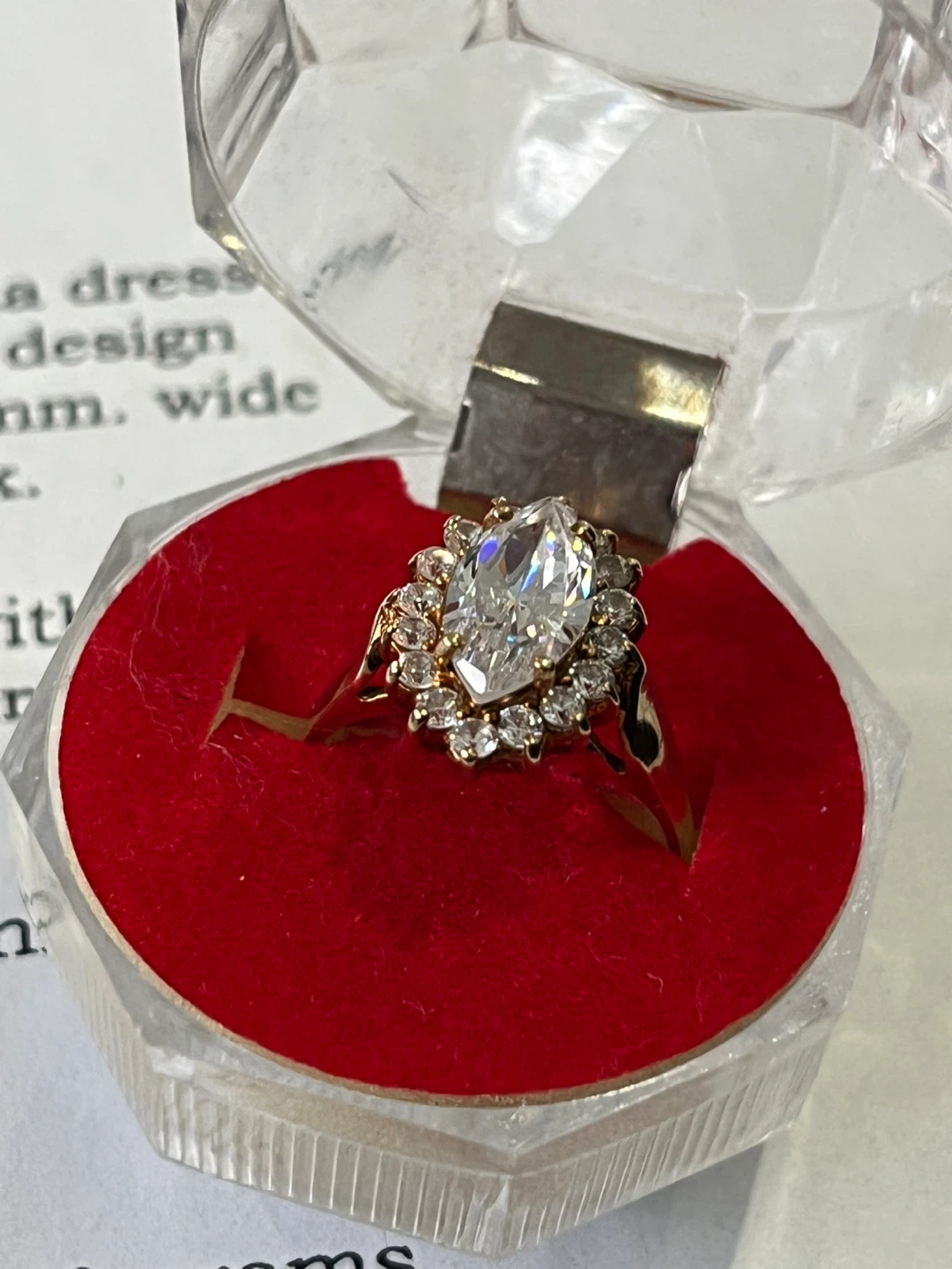 Gold coloured ring with marquise shaped Cubic Zirconium - photo 3
