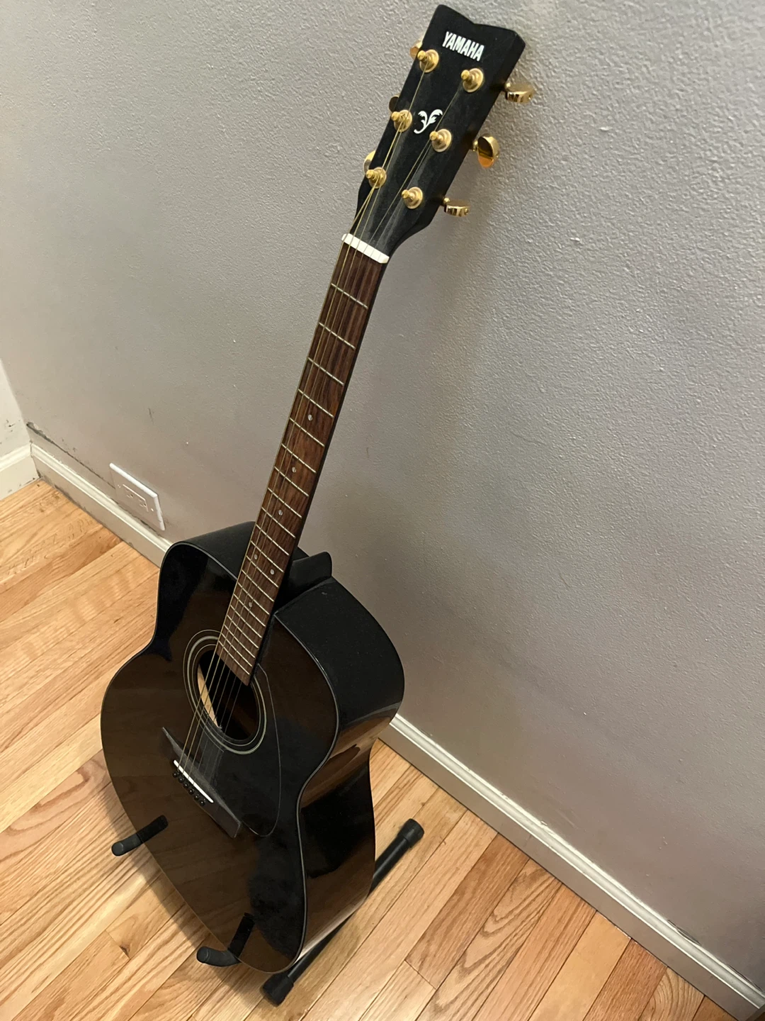 Yamaha F335 Acoustic Guitar - Black - photo 2