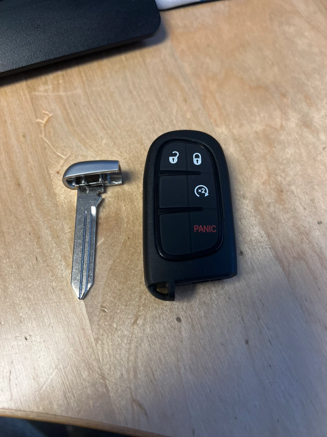 Dodge, Chrysler and Jeep smart proximity key