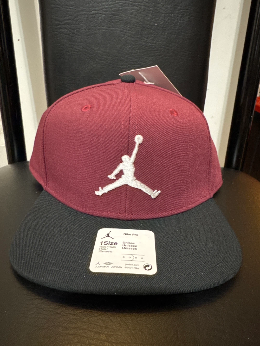 Jordan Pro Snapback Hat - One Size