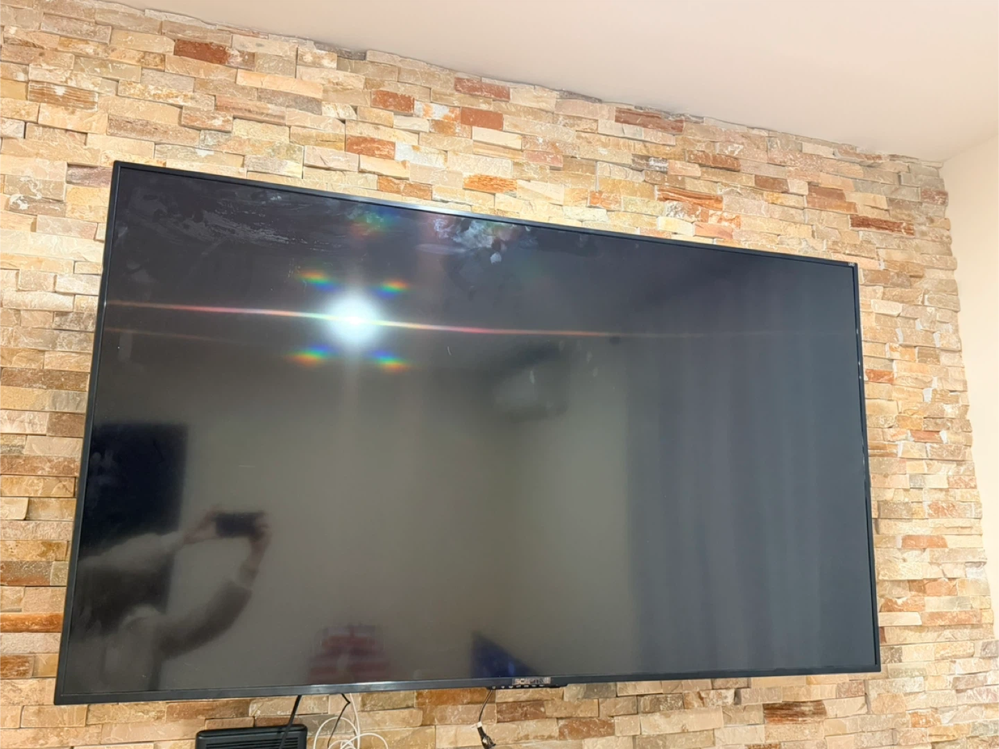 65” UHD 4K TV