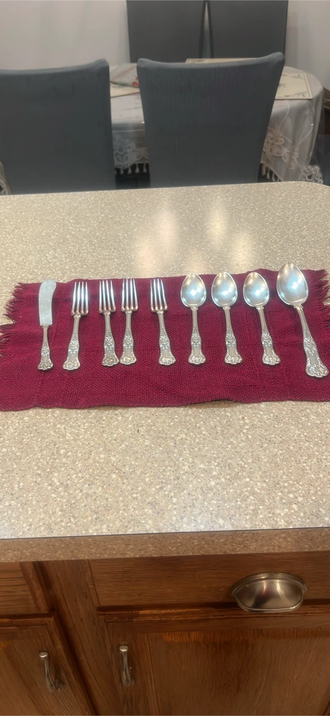 Silver Plated Flatware  Tiffany & Co - set of 4 . 9 pieces total - photo 2