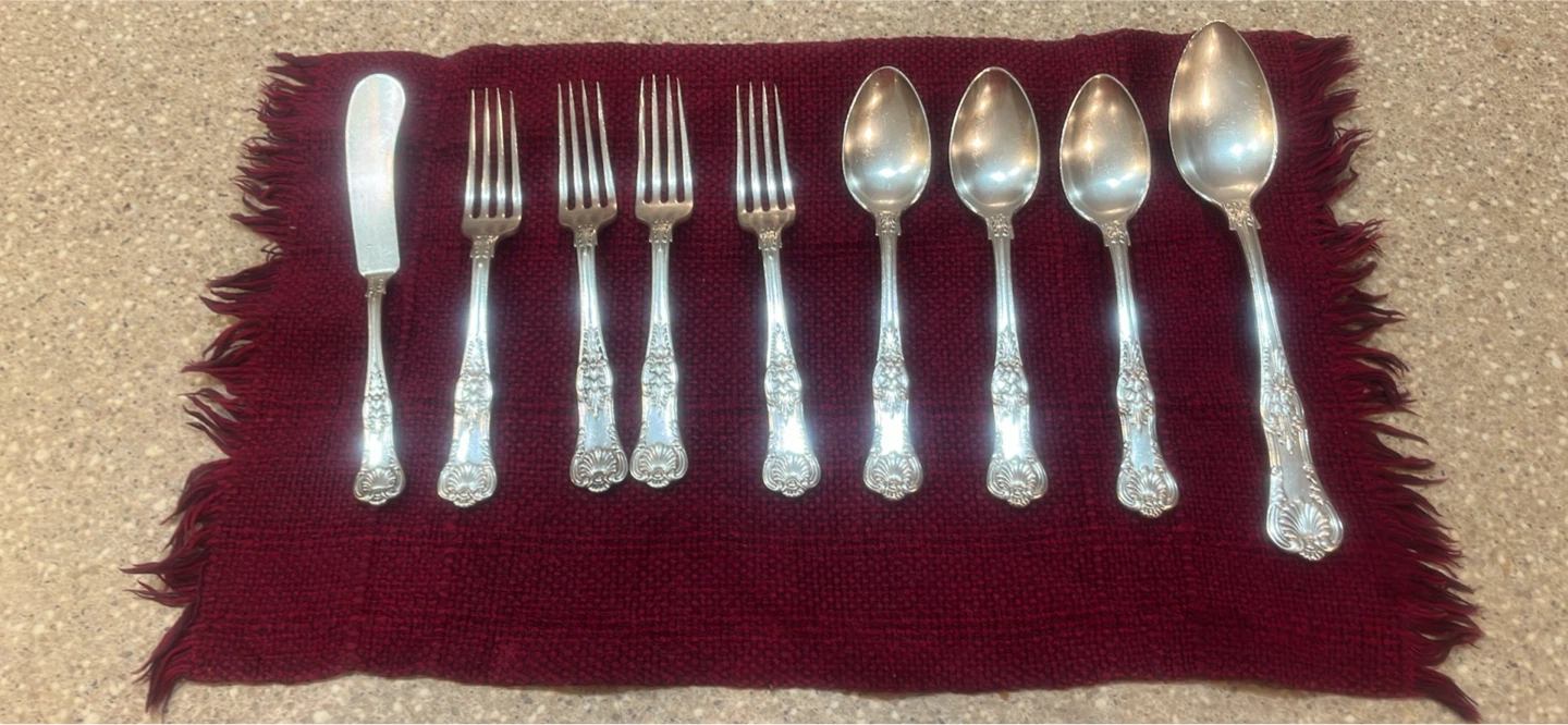 Silver Plated Flatware  Tiffany & Co - set of 4 . 9 pieces total - photo 3