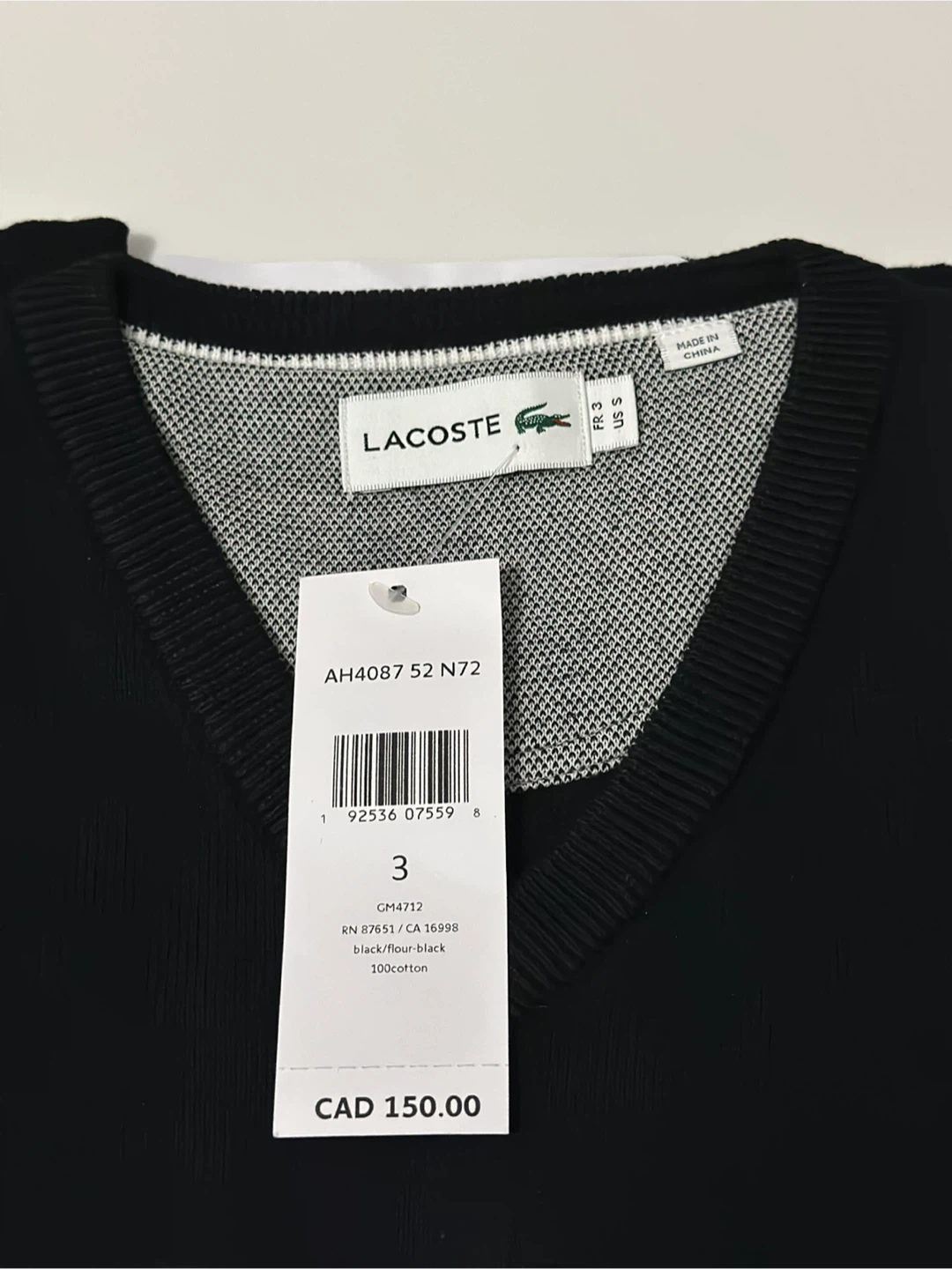 BNWT Lacoste V-Neck Sweater Black - photo 4