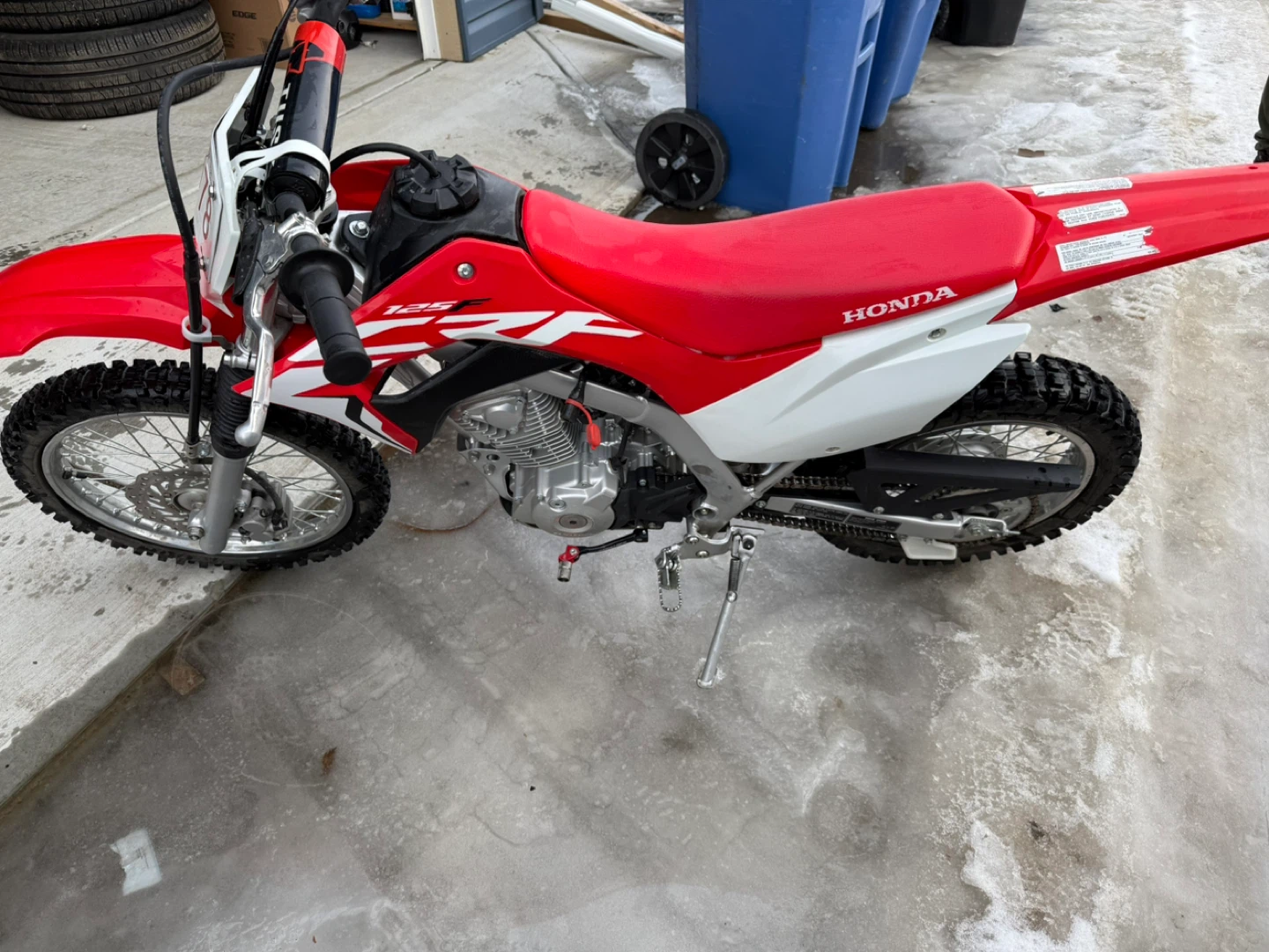 Honda CRF125F Dirt Bike