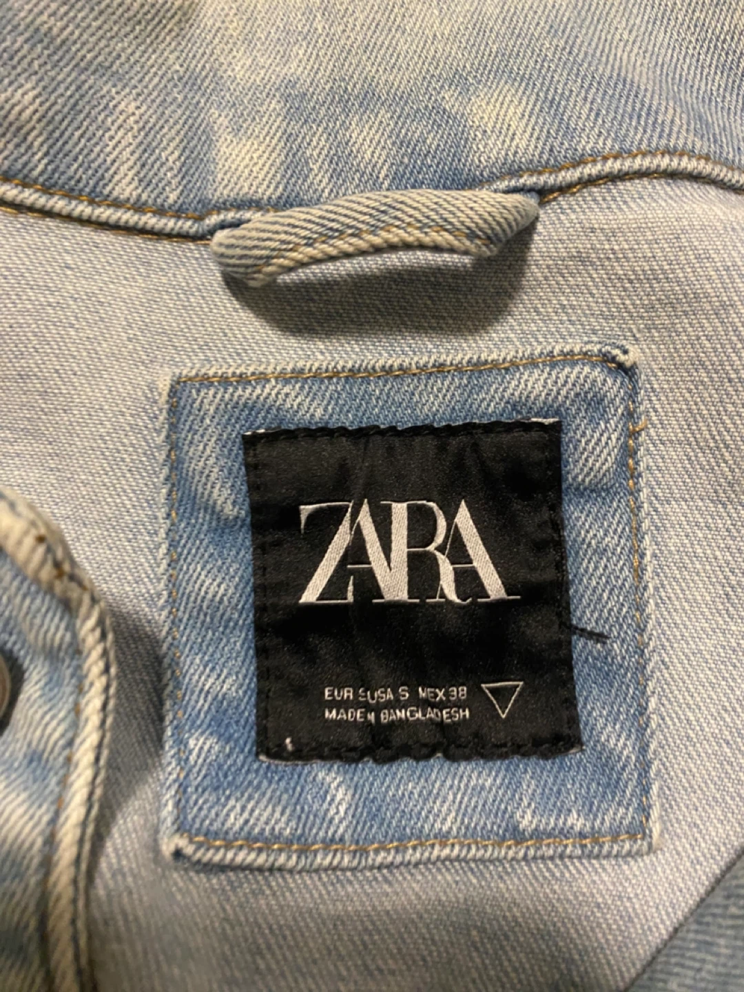 Zara Denim Jacket-Size Small - photo 3