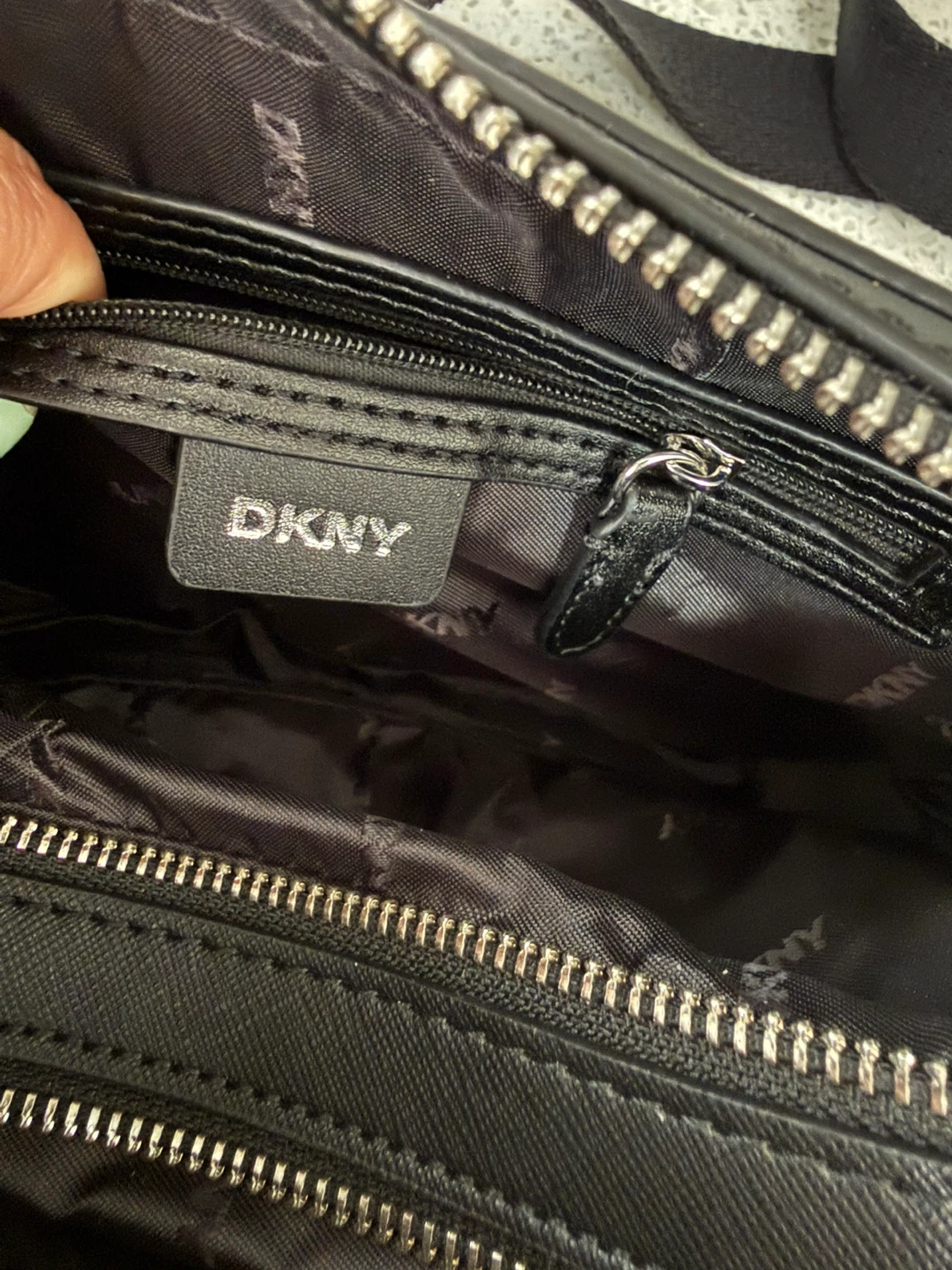 DKNY Tutu Xbody TC Crossbody Bag - photo 4