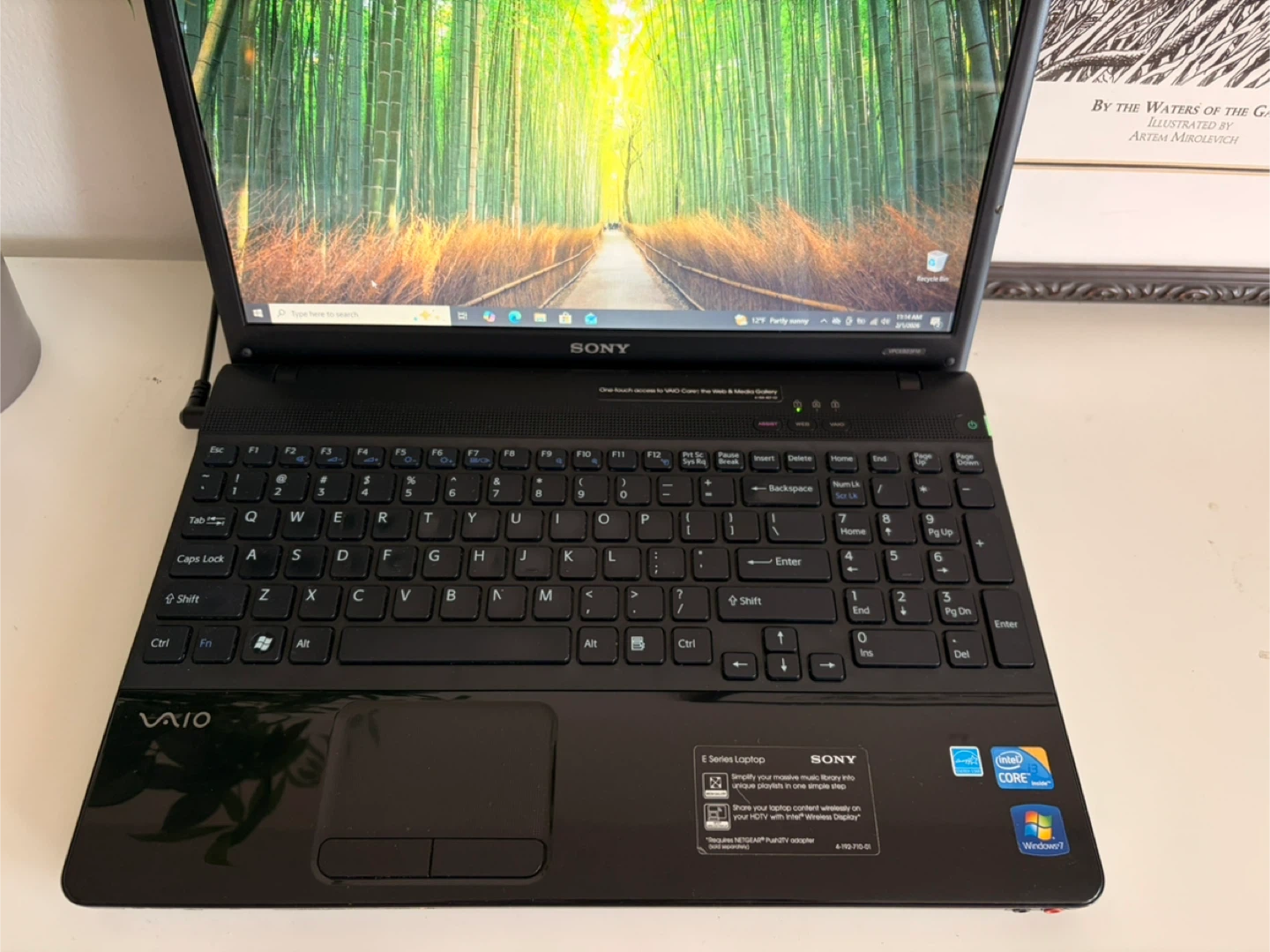 Sony VAIO E Series Laptop - photo 2