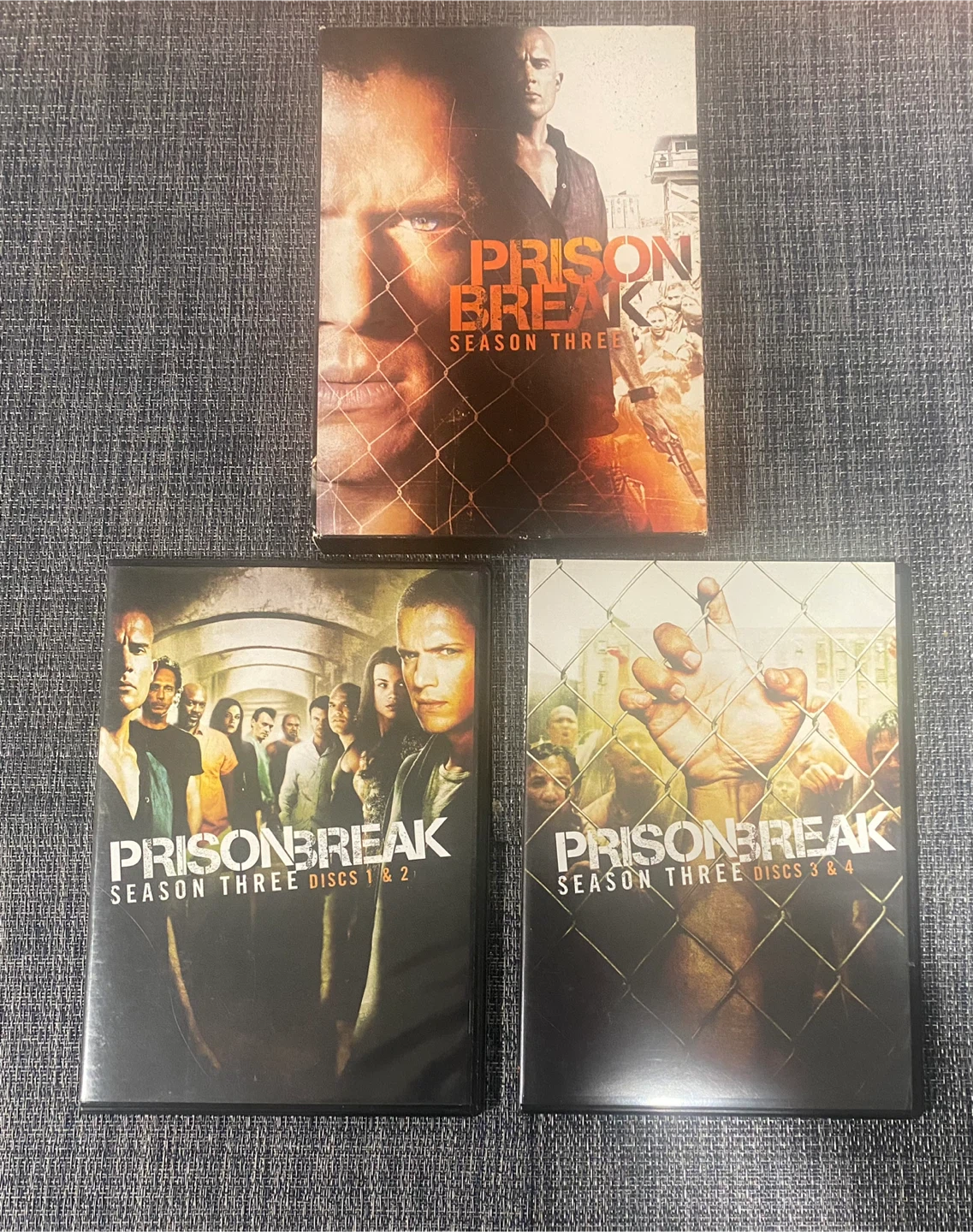 Prison Break Season Three DVD Set - photo 2