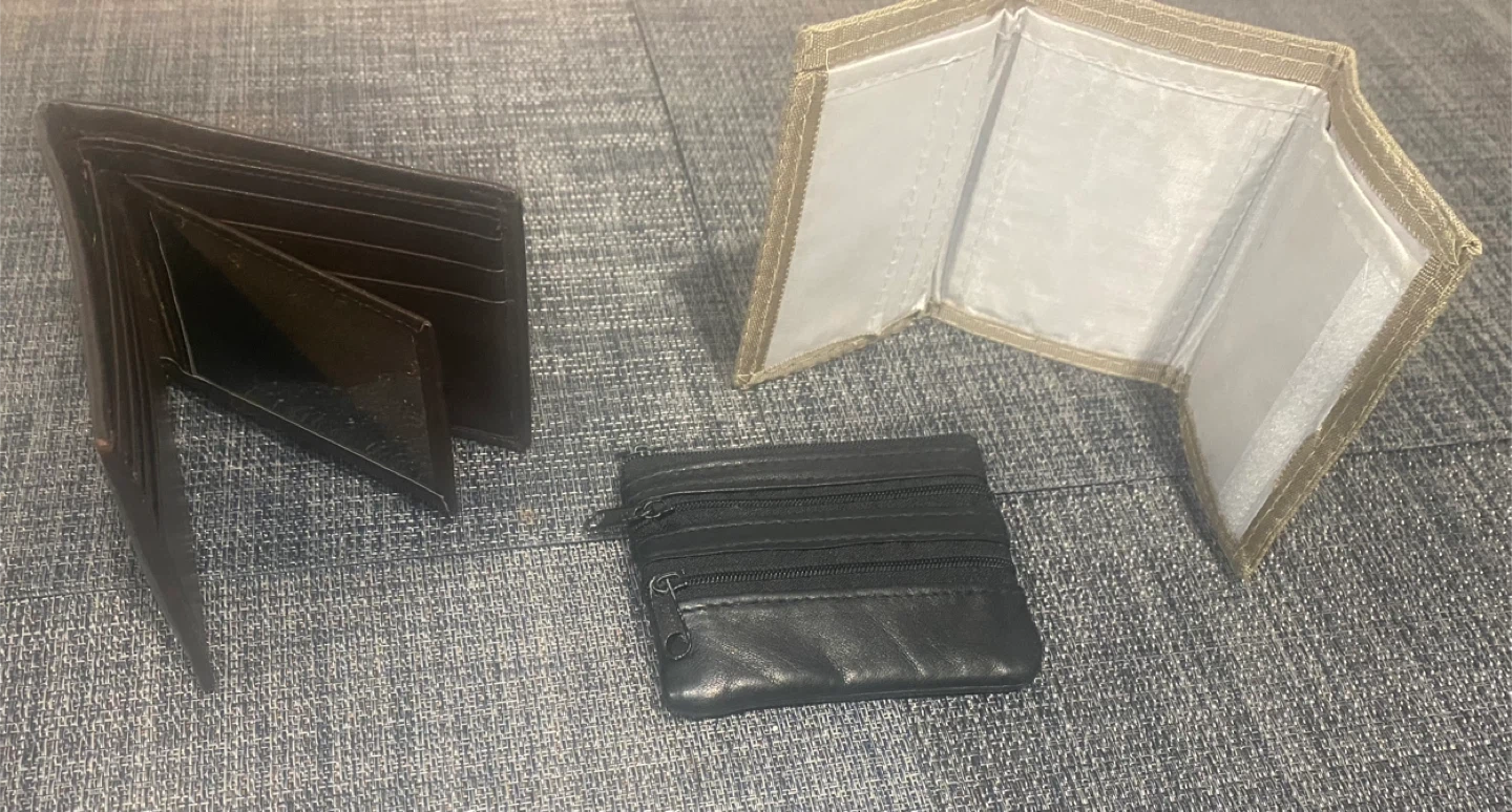 3 Wallet Bundle - photo 3