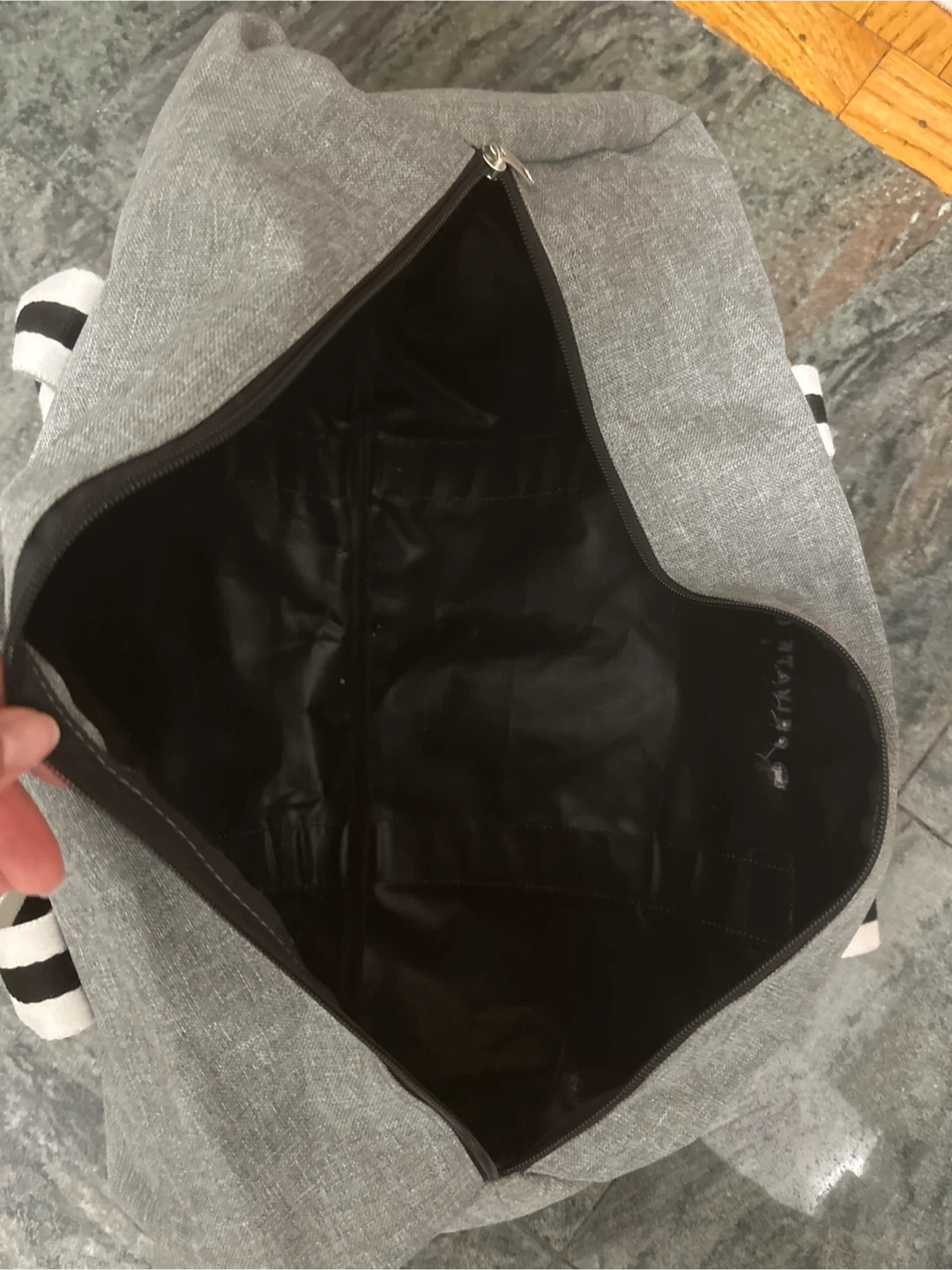 Private Client Grey Duffle Bag - photo 2