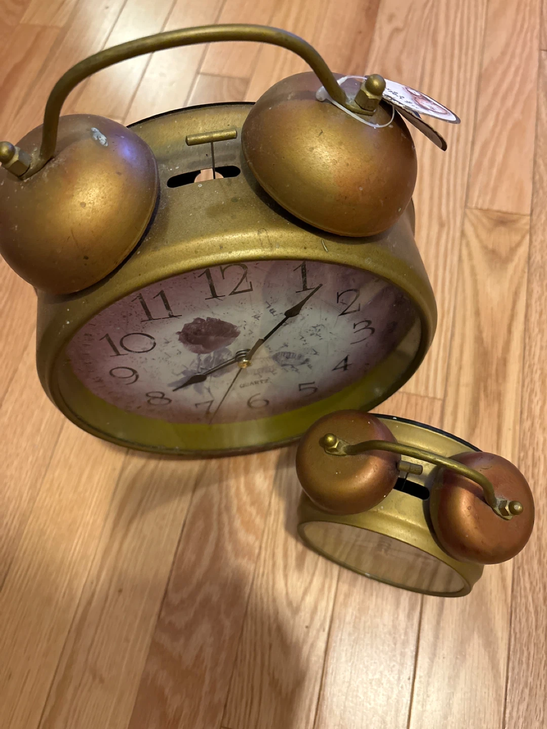 Set of 2 Vintage Style Alarm Clocks - photo 3