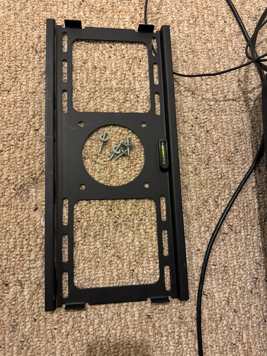 Universal TV Wall Mount Bracket with Level