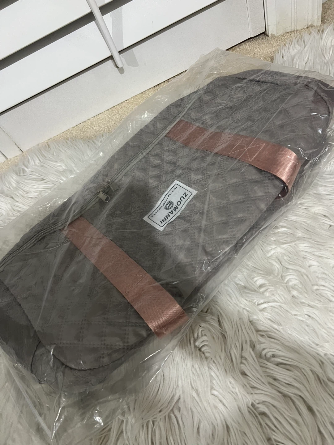 INNYMUONZ Quilted Duffle Bag - Grey