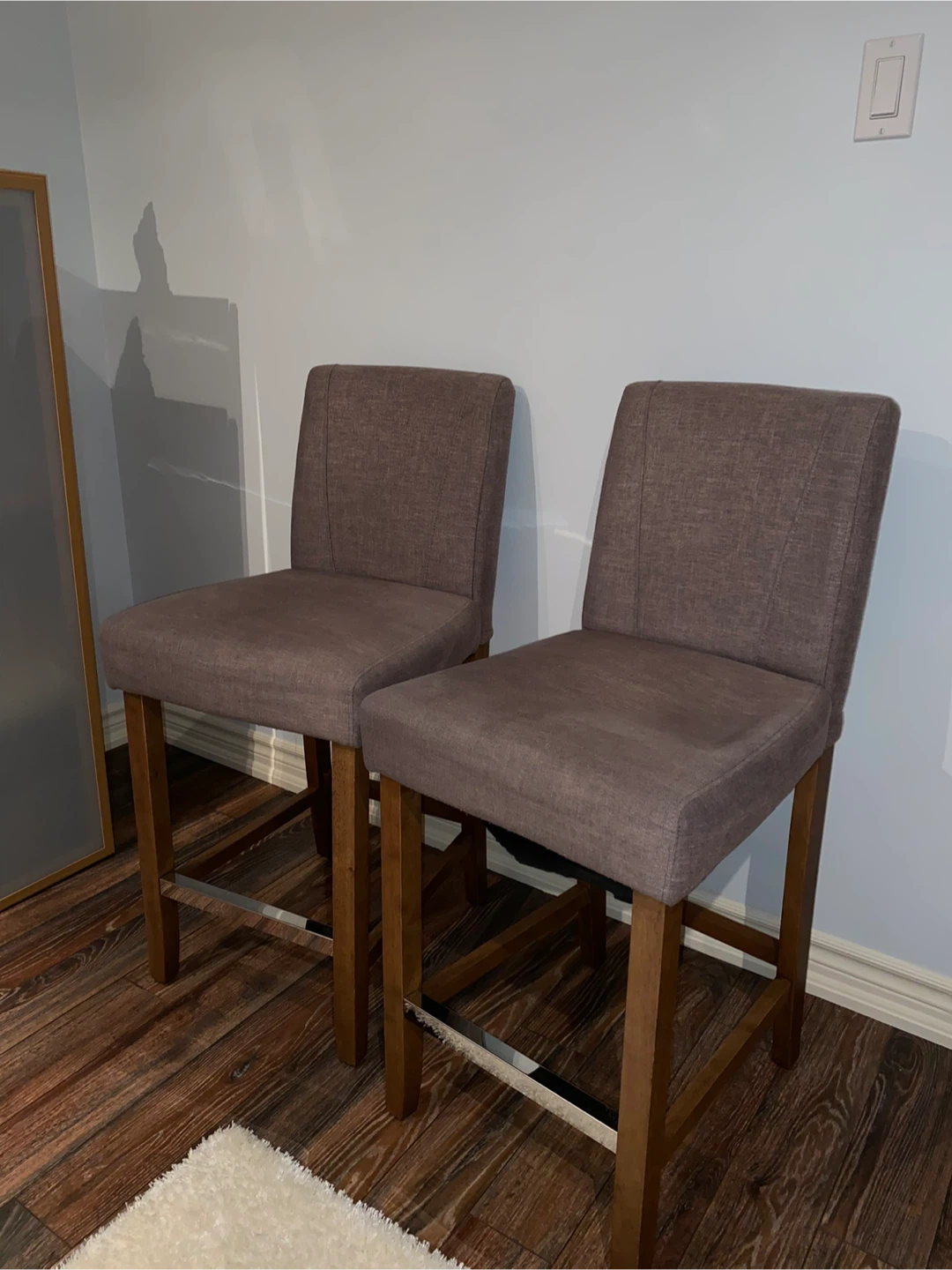 To be repaired - Set of 2 Grey Fabric Bar Stools