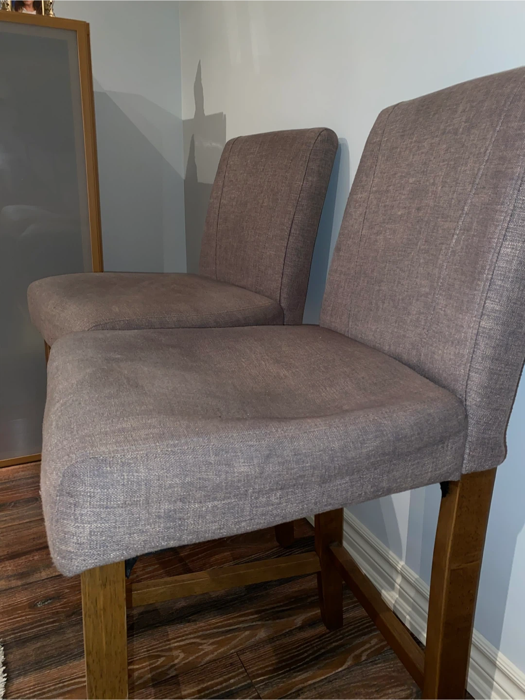 To be repaired - Set of 2 Grey Fabric Bar Stools - photo 2