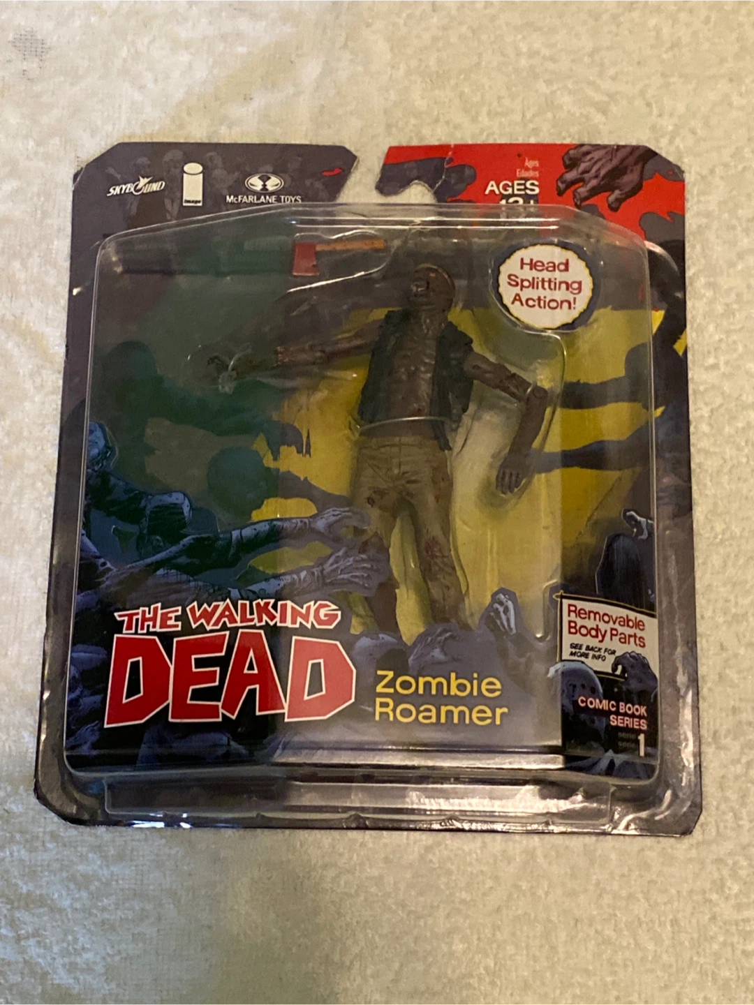 The Walking Dead McFarlane Toy  Comic Series 1 Bundle - photo 3
